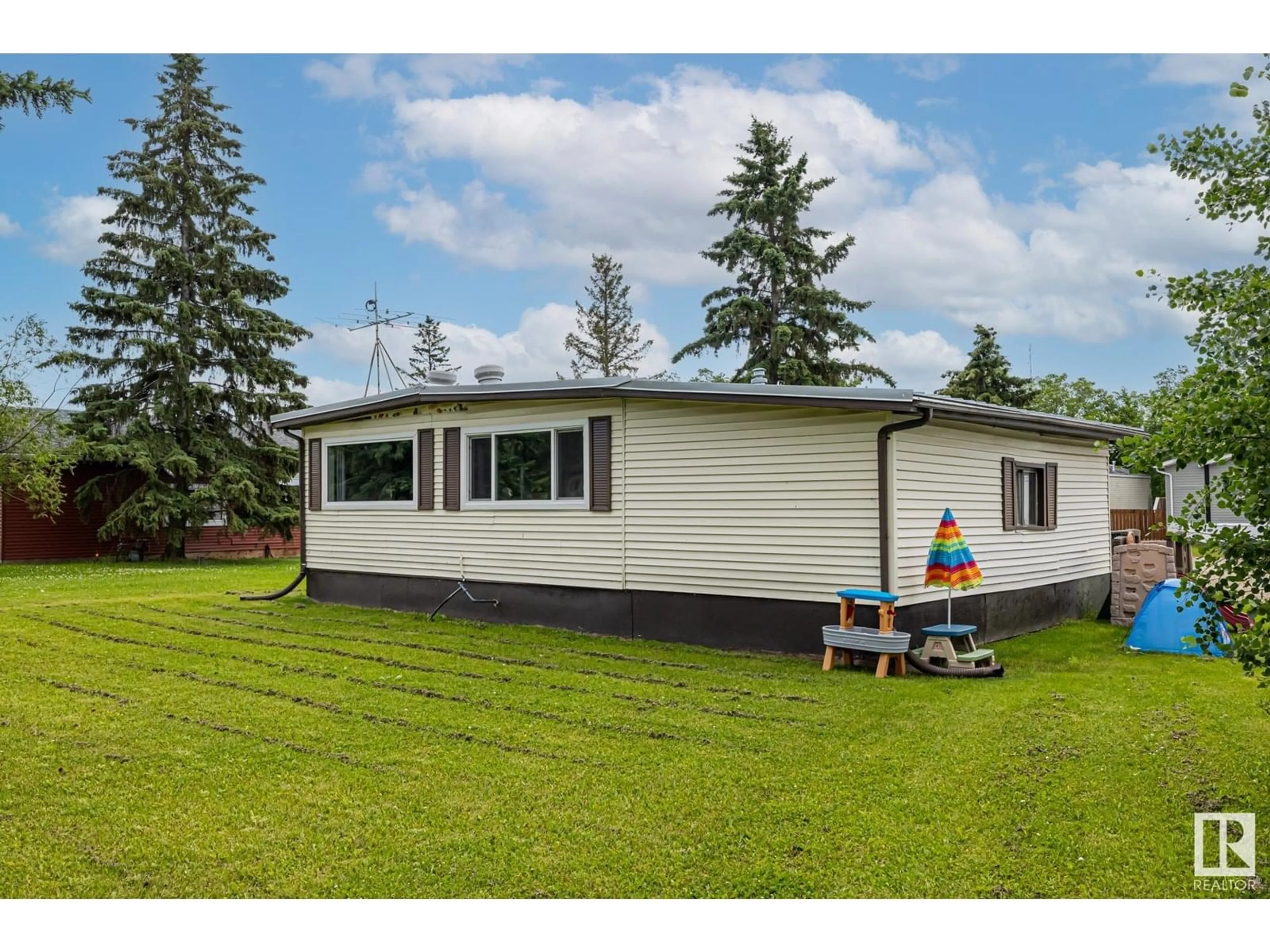 Home with vinyl exterior material, unknown for 41 - 4850 CENTRE ST, New Sarepta Alberta T0B3M0