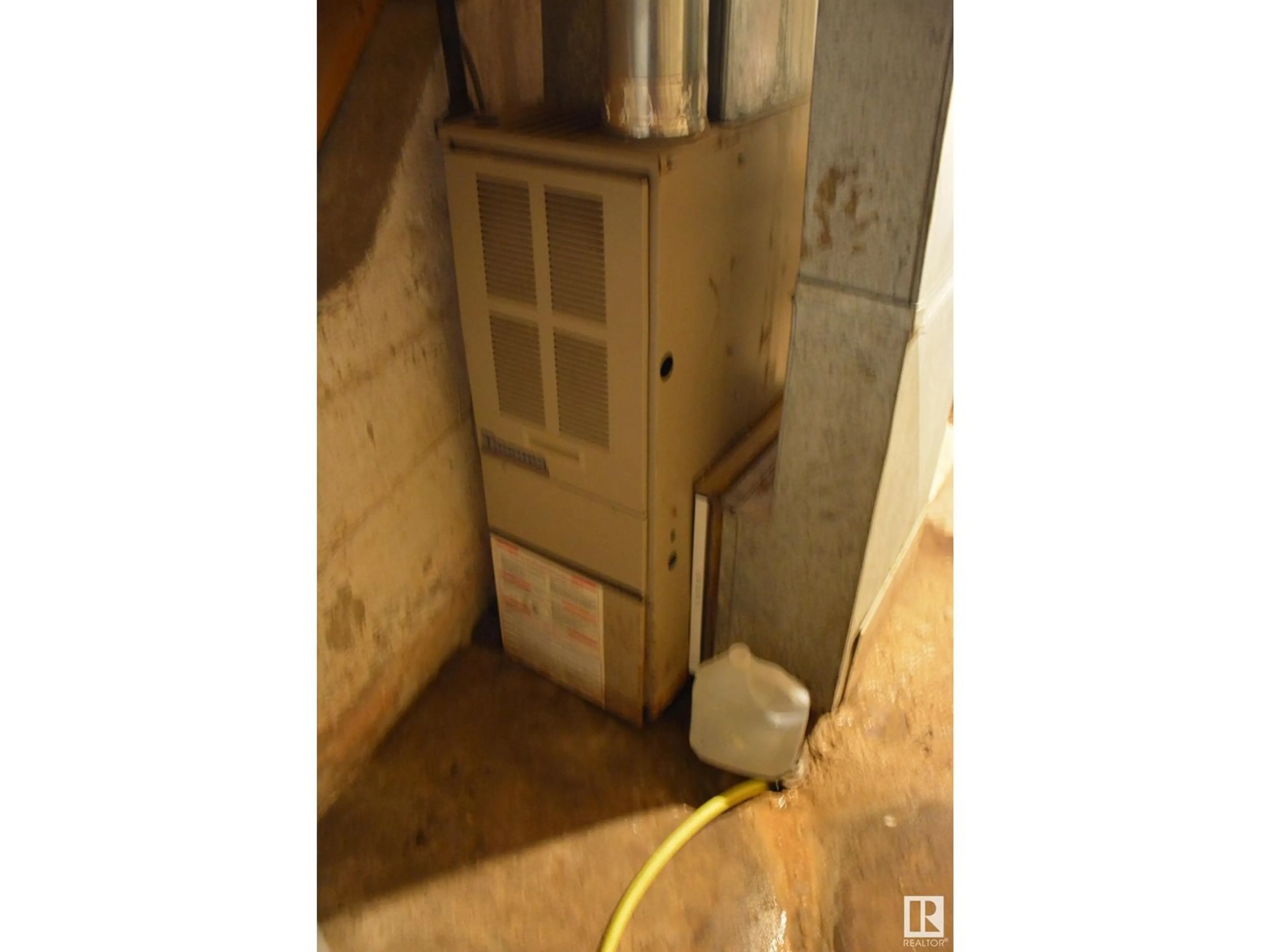 A pic of a room for 4808 50 ST, Barrhead Alberta T7N1G5