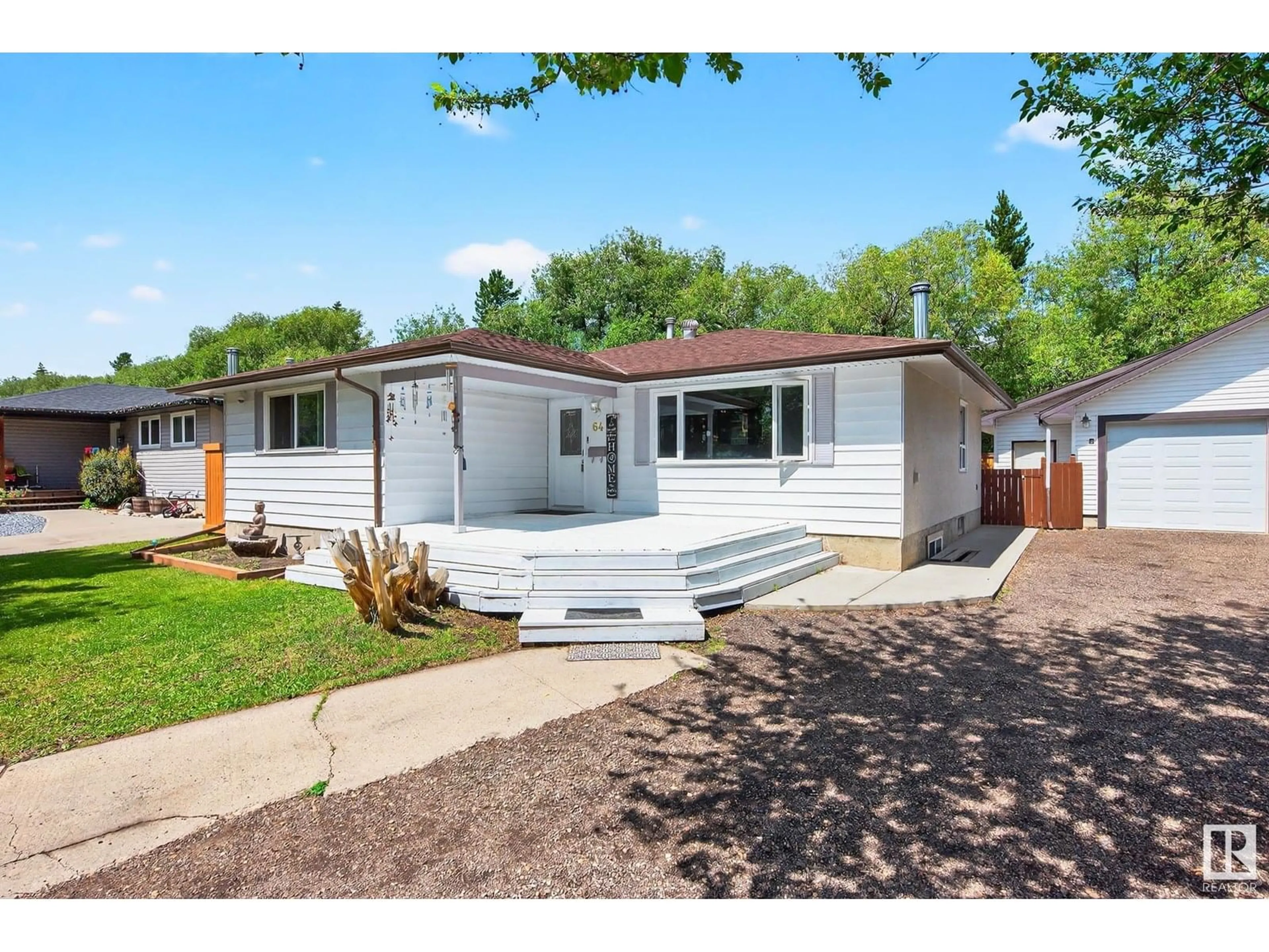 Home with vinyl exterior material, street for 64 ASPEN CR, St. Albert Alberta T8N2L8