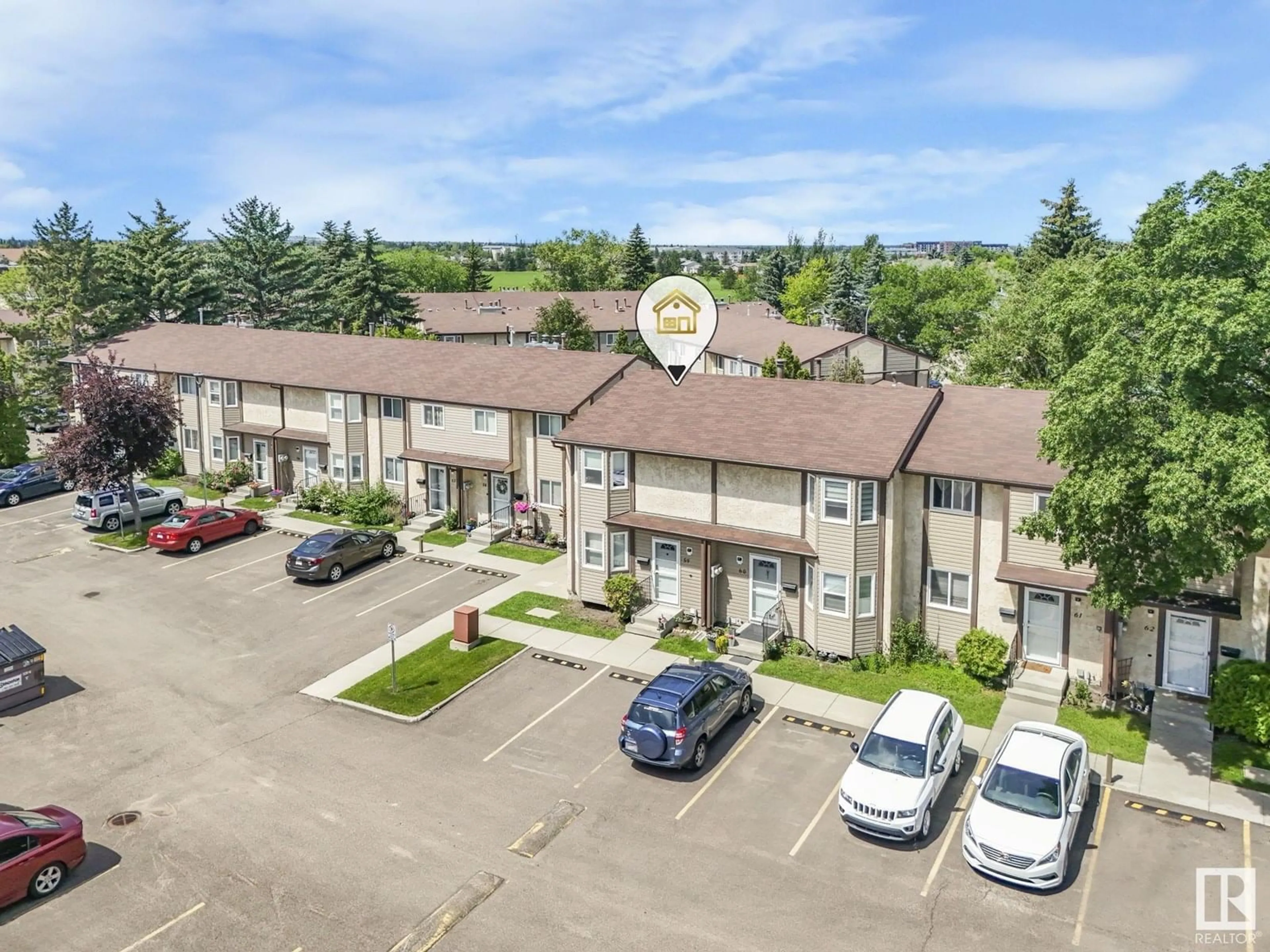A pic from outside/outdoor area/front of a property/back of a property/a pic from drone, unknown for 59 - 10453 20 AV, Edmonton Alberta T6J5H1