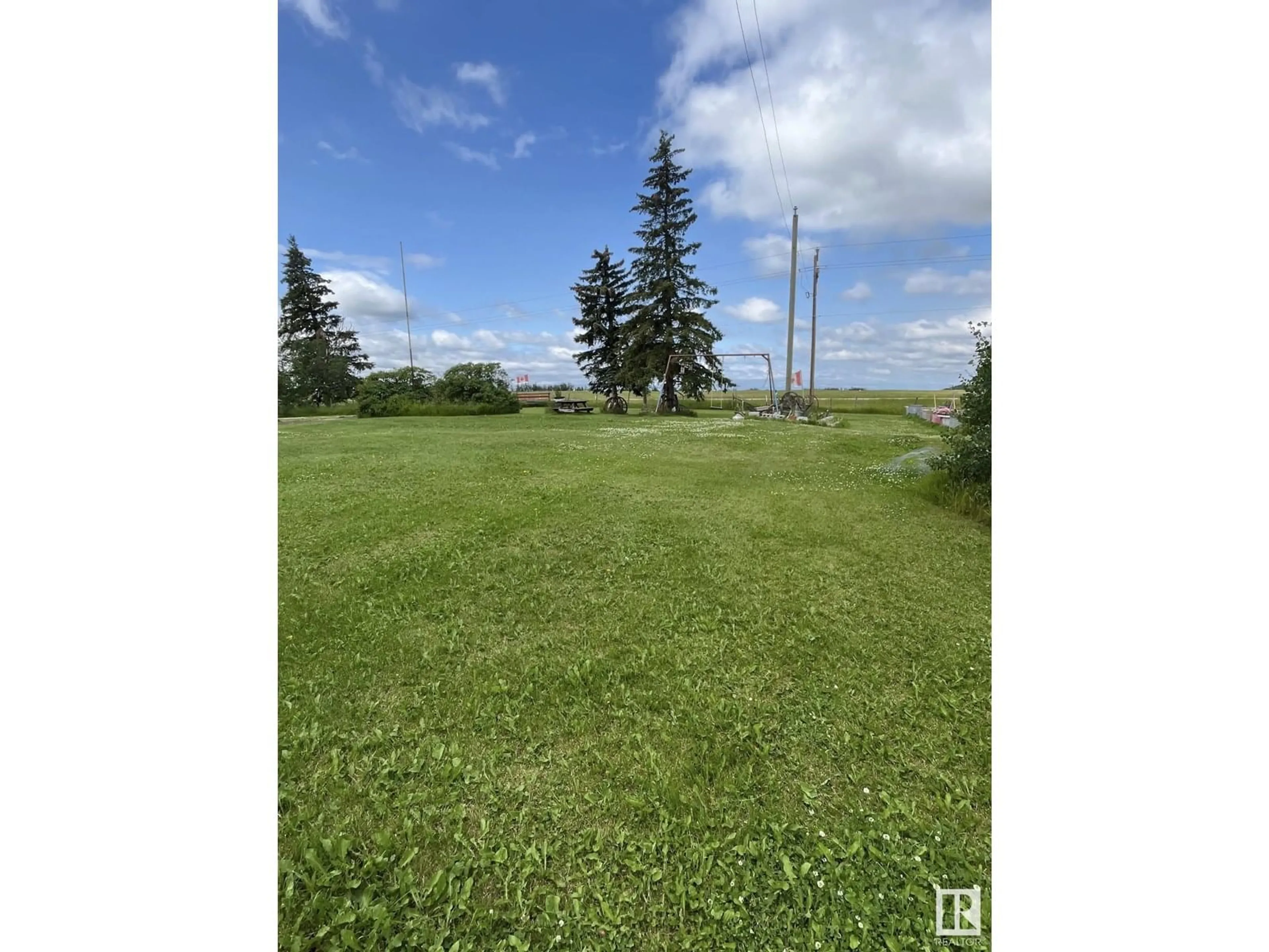 A pic from outside/outdoor area/front of a property/back of a property/a pic from drone, unknown for 56519A HWY 33, Rural Lac Ste. Anne County Alberta T0E1X0