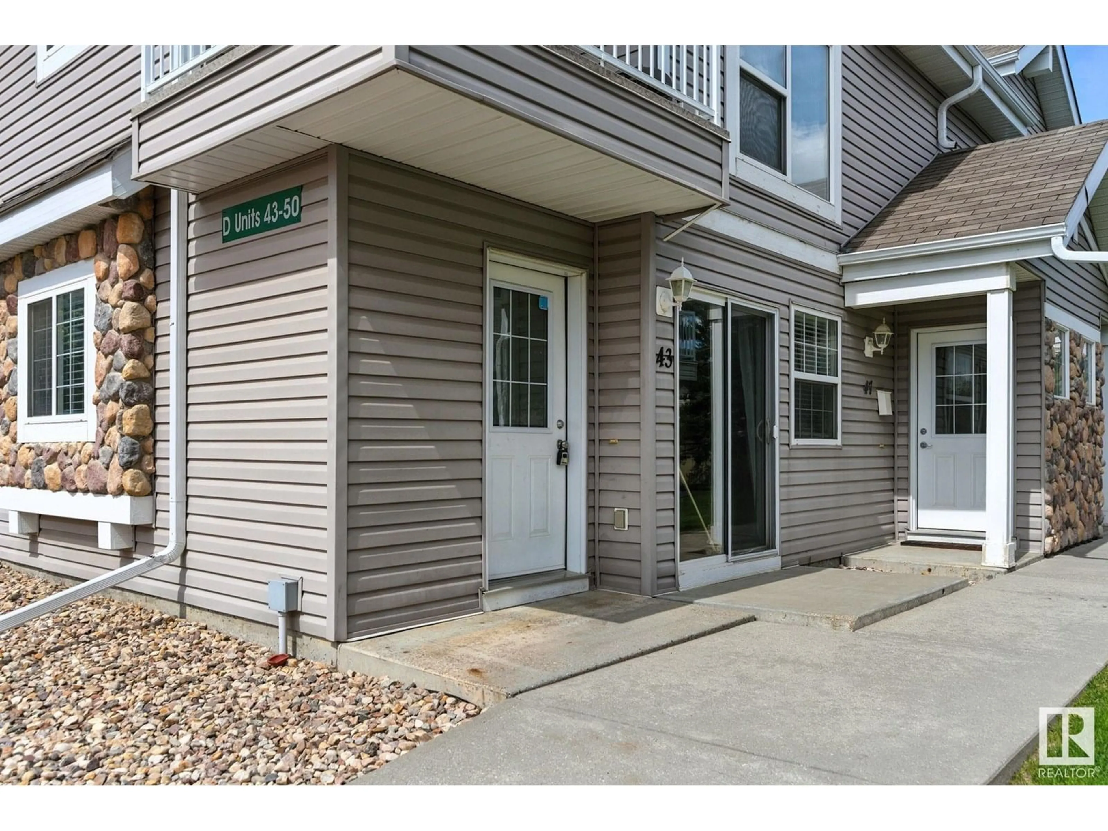 Indoor entryway for #43 - 150 EDWARDS DR, Edmonton Alberta T6X1M4