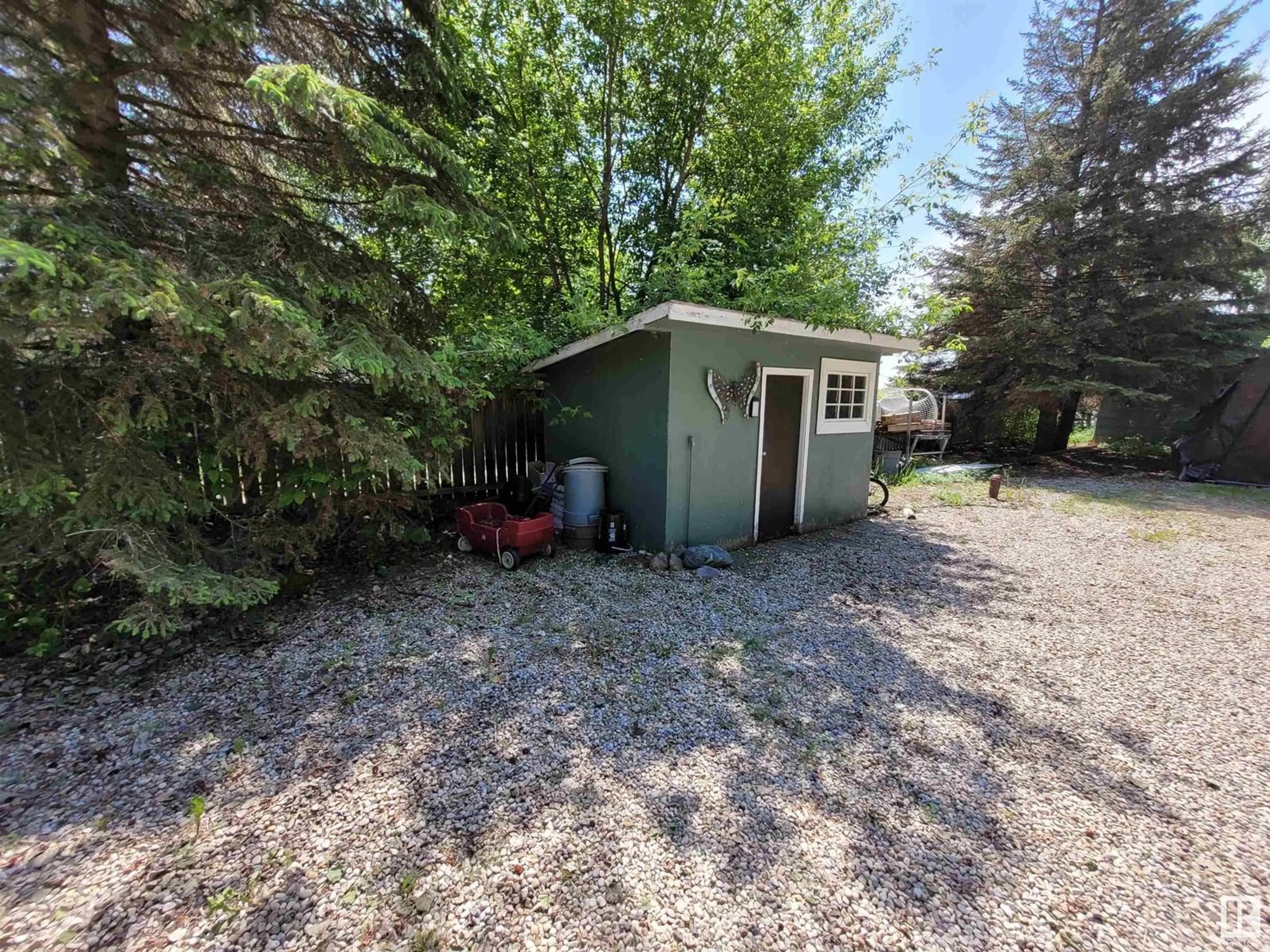 Shed for 47 JOHNSONIA BEACH, Rural Leduc County Alberta T0C2P0