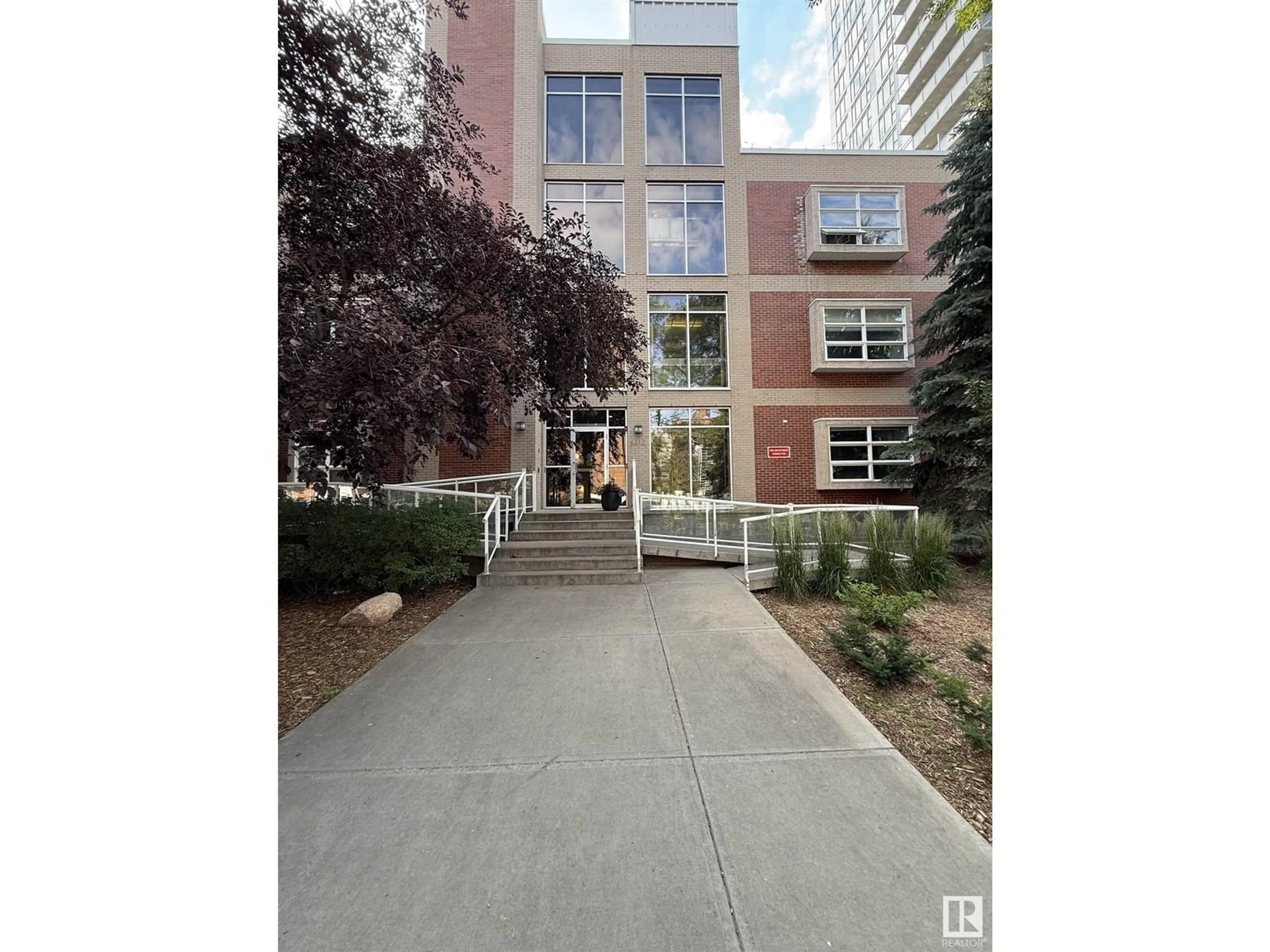 Unknown for 201 - 9910 111 ST NW, Edmonton Alberta T5K1K2