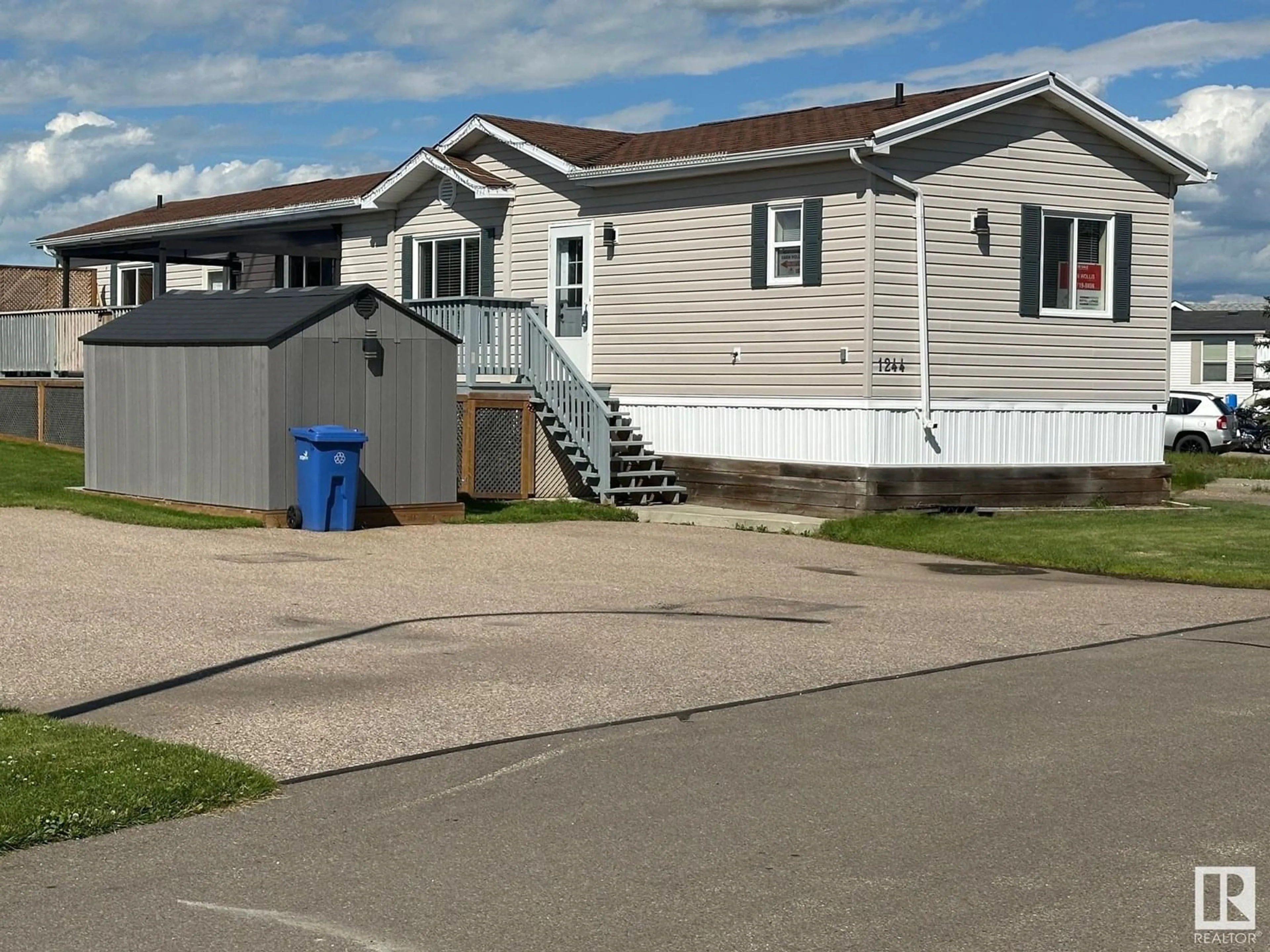 A pic from outside/outdoor area/front of a property/back of a property/a pic from drone, street for 1244 RANGE ROAD 272, Rural Parkland County Alberta T7X4K4