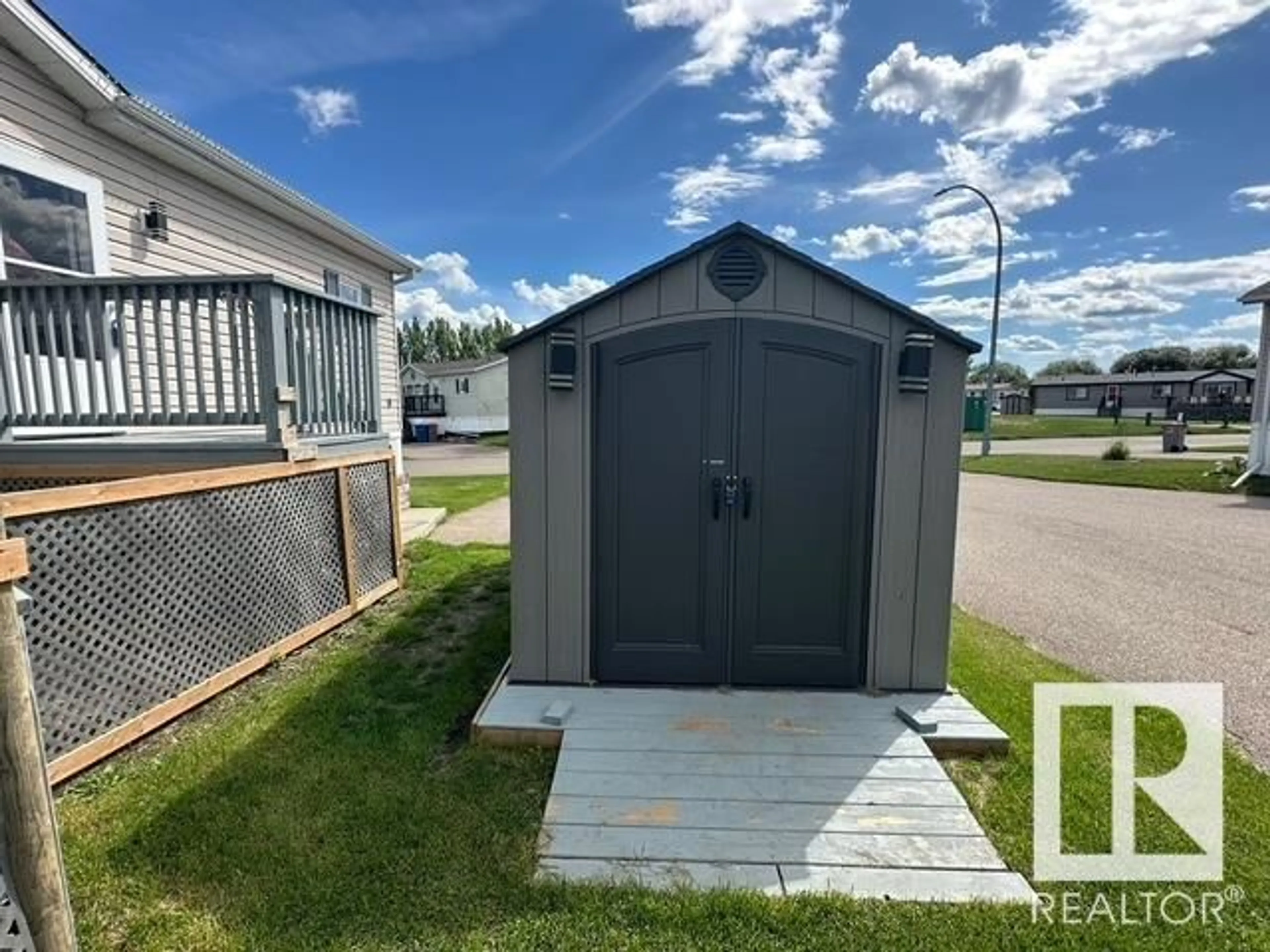 Shed for 1244 RANGE ROAD 272, Rural Parkland County Alberta T7X4K4