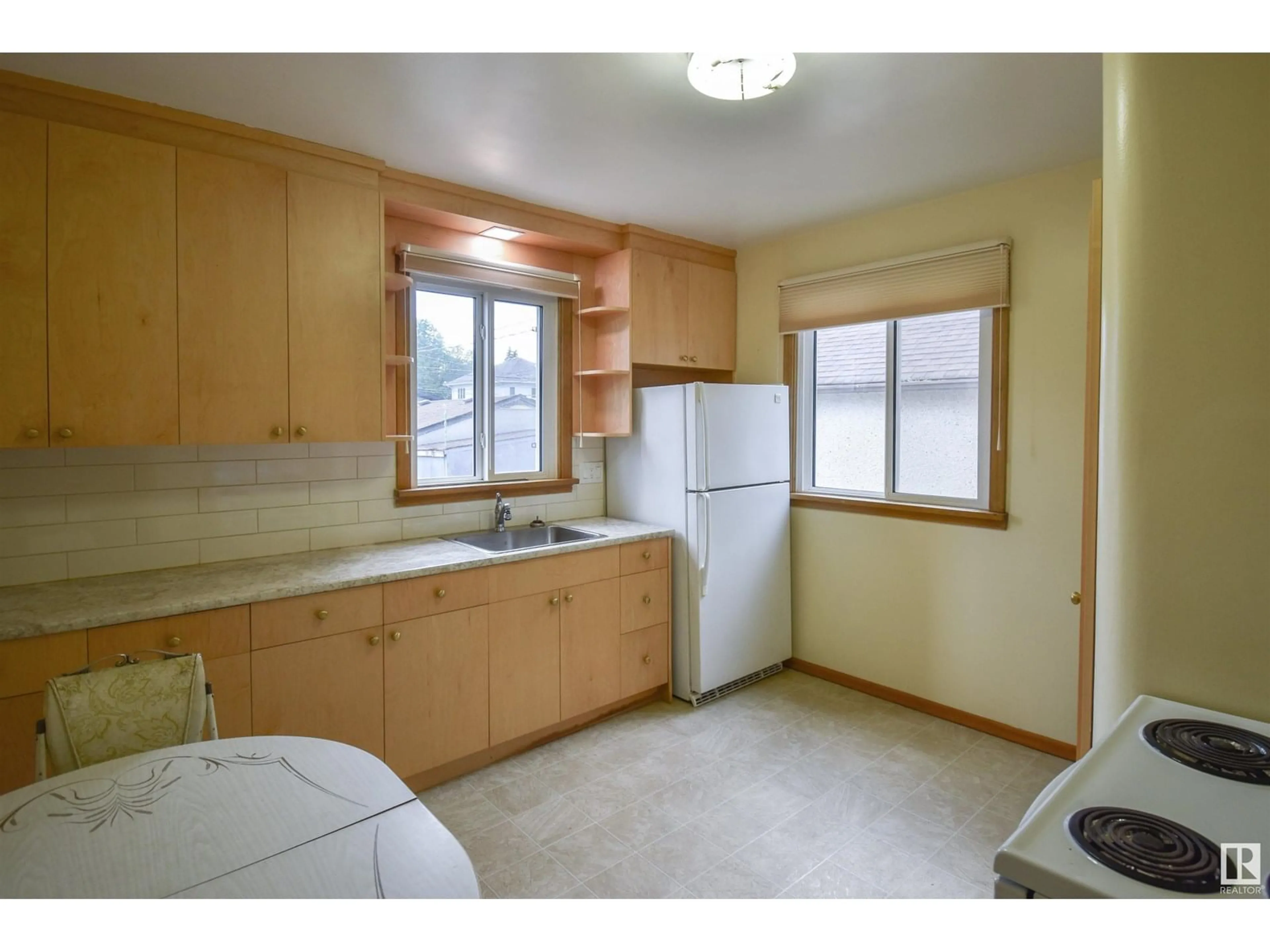 Standard kitchen, unknown for 12743 118 ST, Edmonton Alberta T5E5K9
