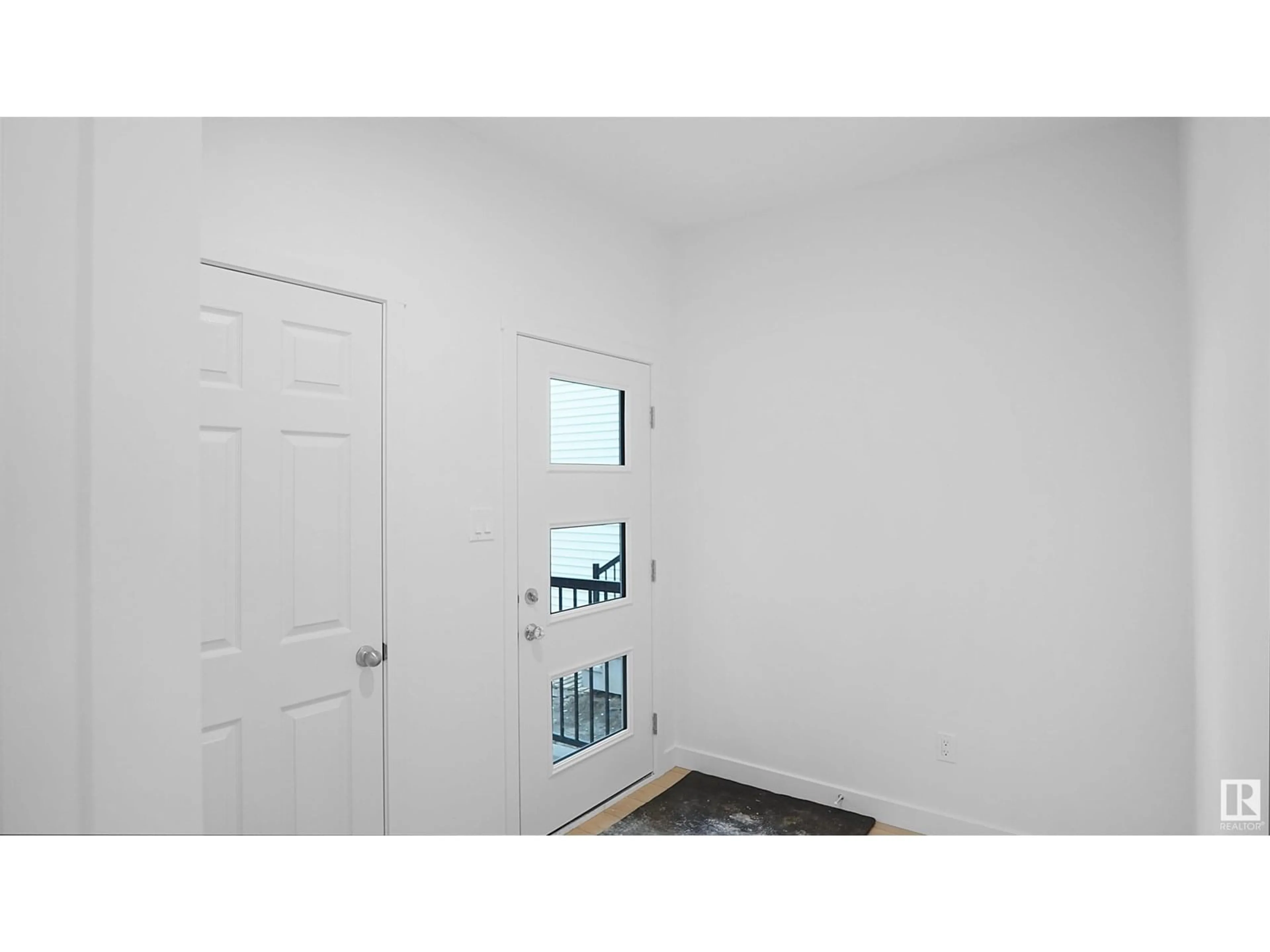 Unknown for 4715 KINNEY RD, Edmonton Alberta T6W2J2