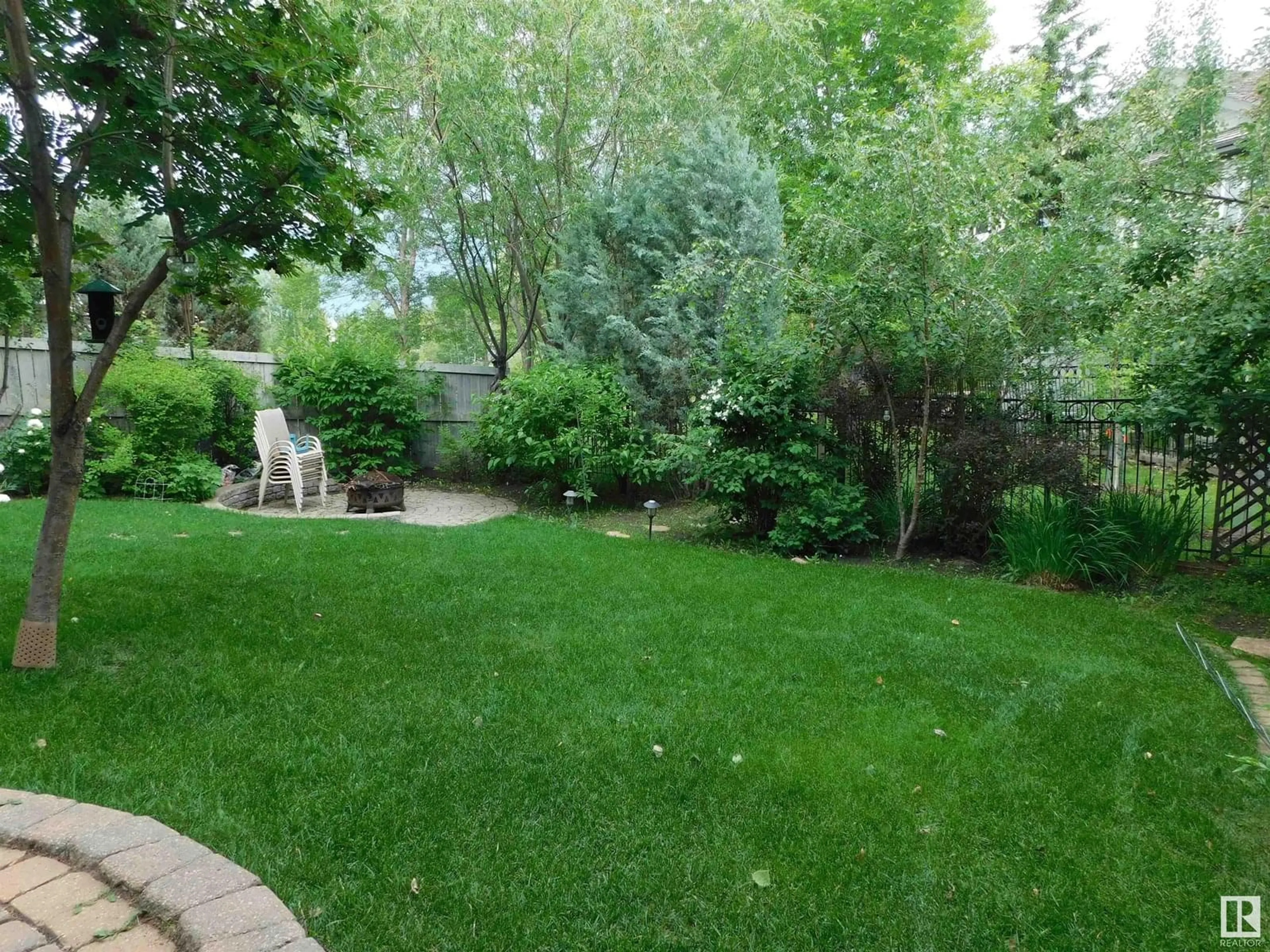 Patio, forest/trees view for 617 DALHOUSIE CR, Edmonton Alberta T6M2T4