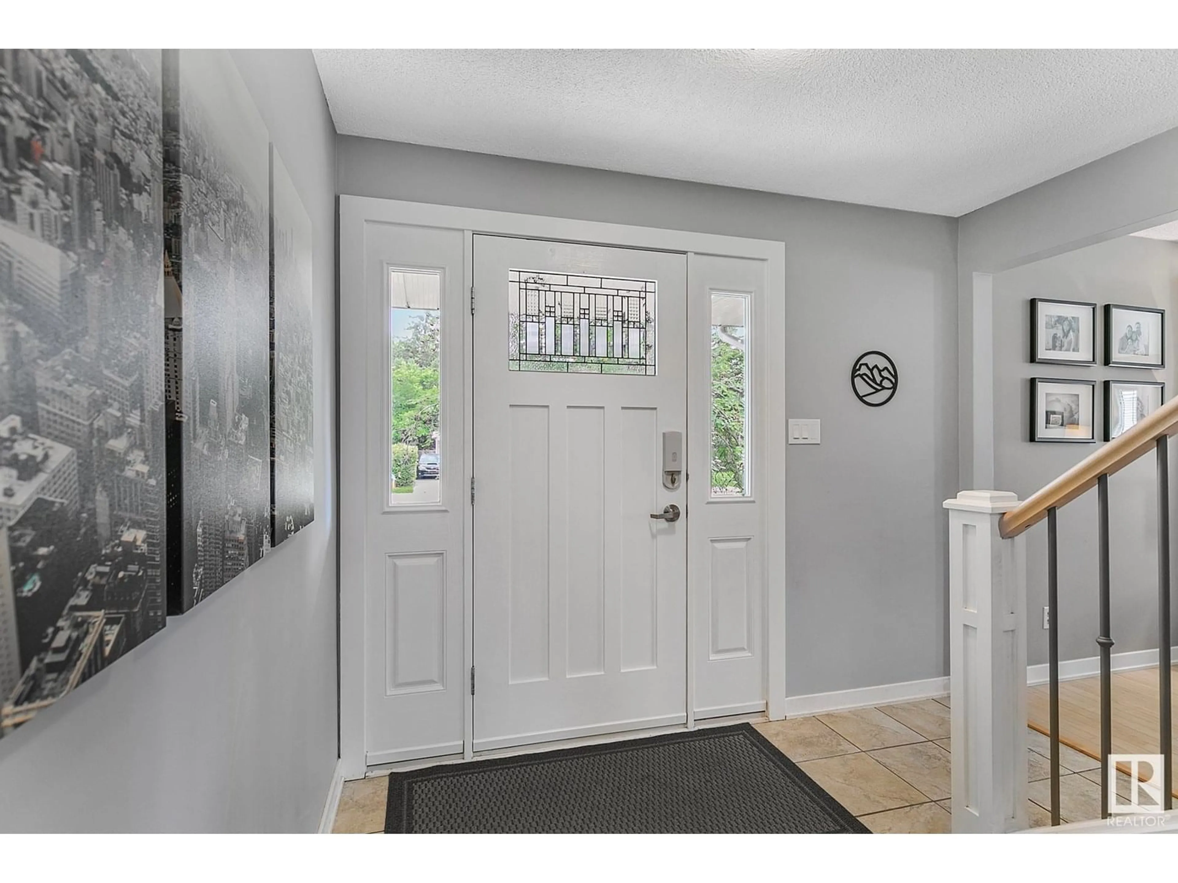 Indoor entryway for NW - 7316 156 ST, Edmonton Alberta T5R1X3