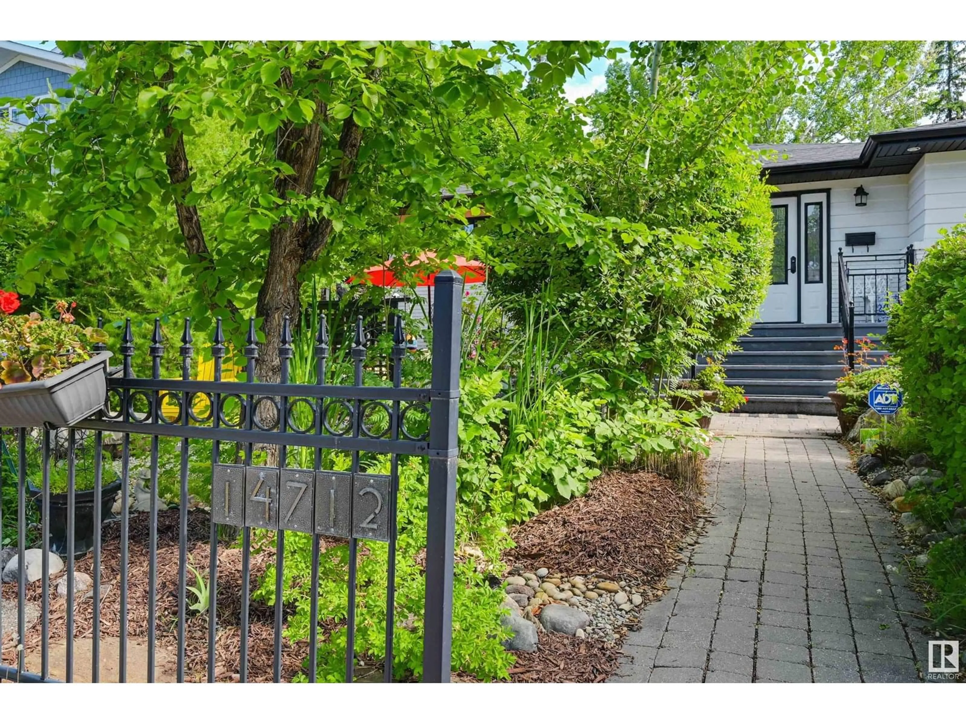 Unknown for 14712 PARK DR, Edmonton Alberta T5R5V4