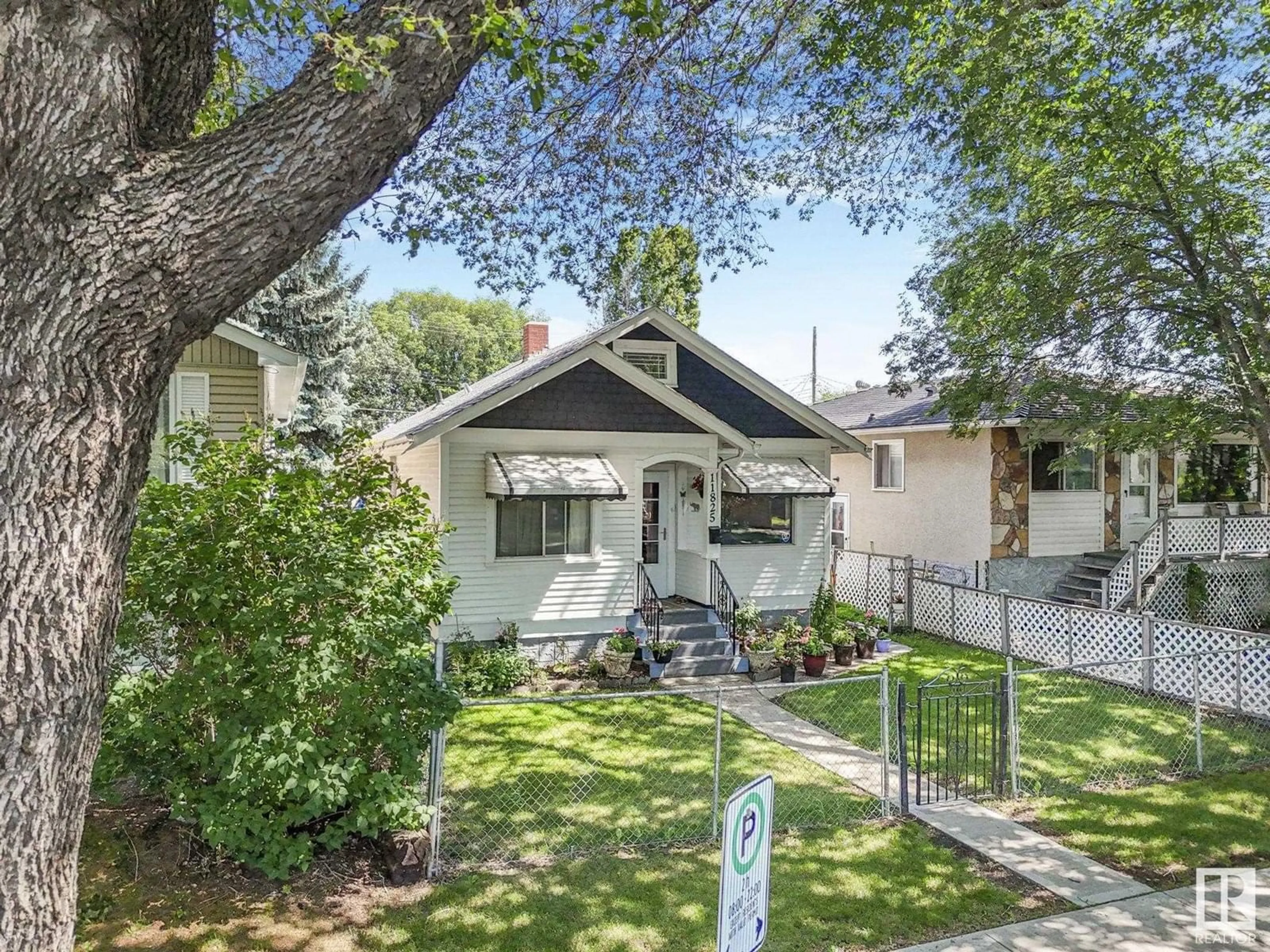Unknown for 11825 70 STREET NW, Edmonton Alberta T5B1T8