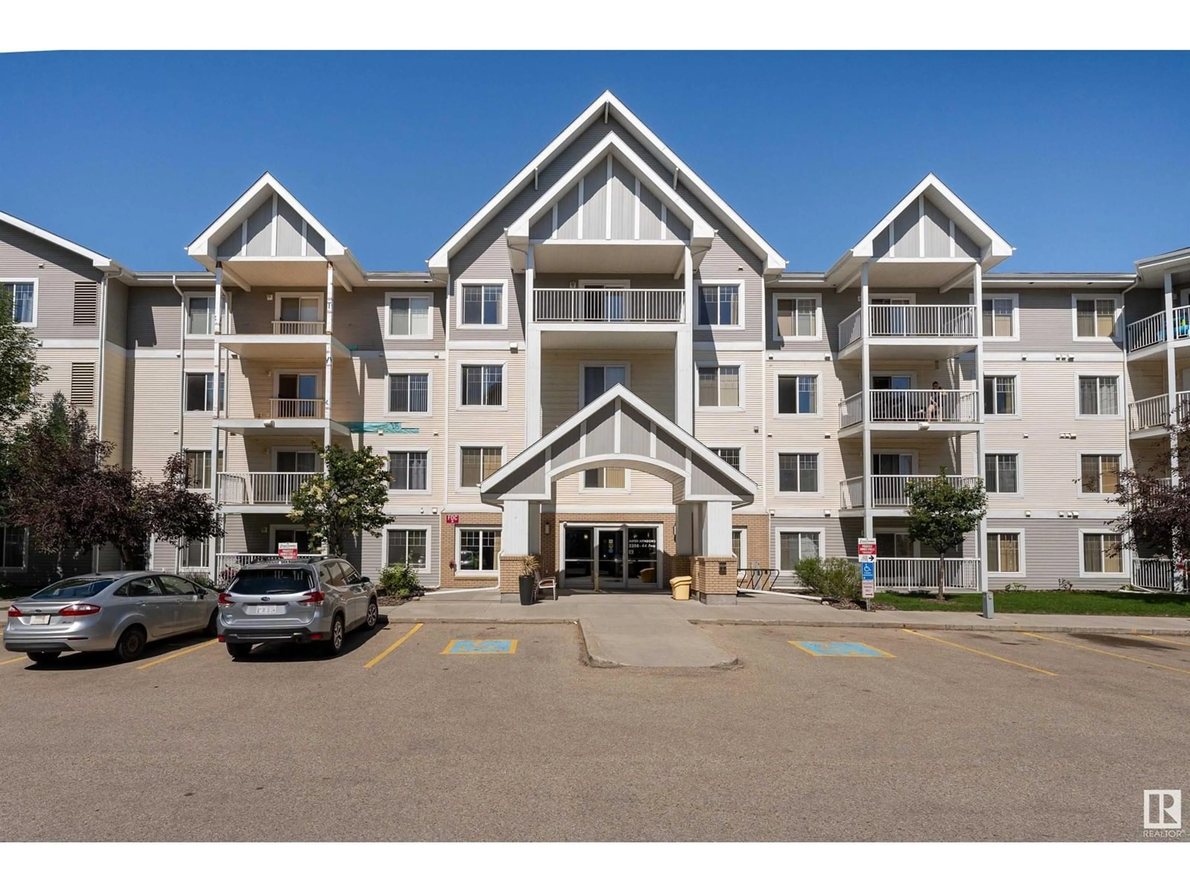 Unknown for #303 - 2208 44 AV NW, Edmonton Alberta T6T0G6