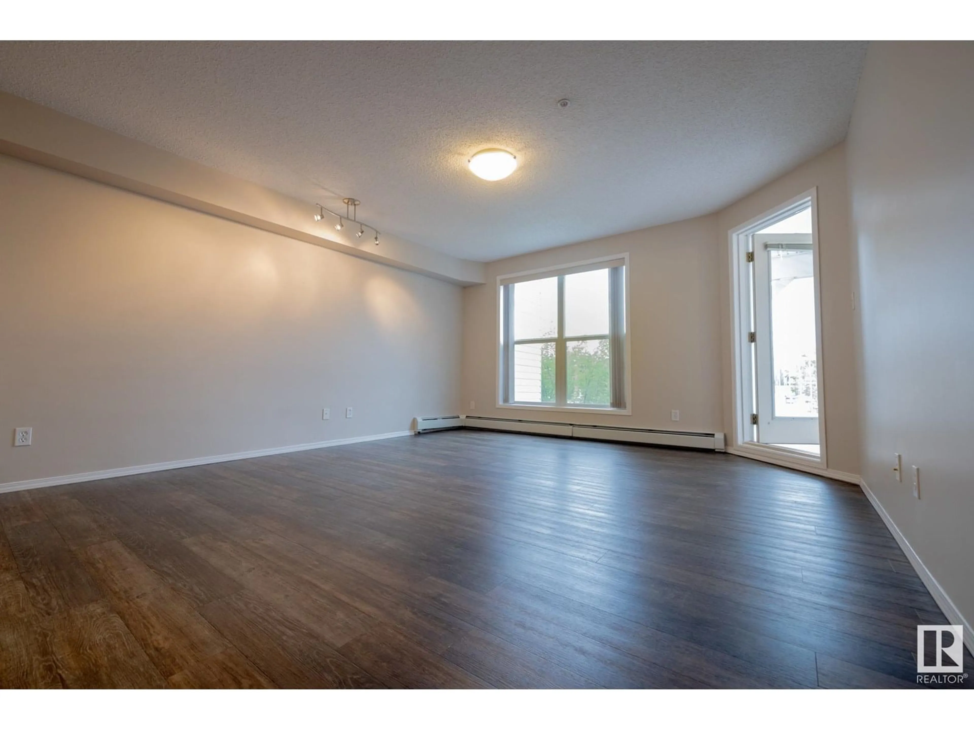 A pic of a room for #406 - 10311 111 ST NW, Edmonton Alberta T5K2Y8