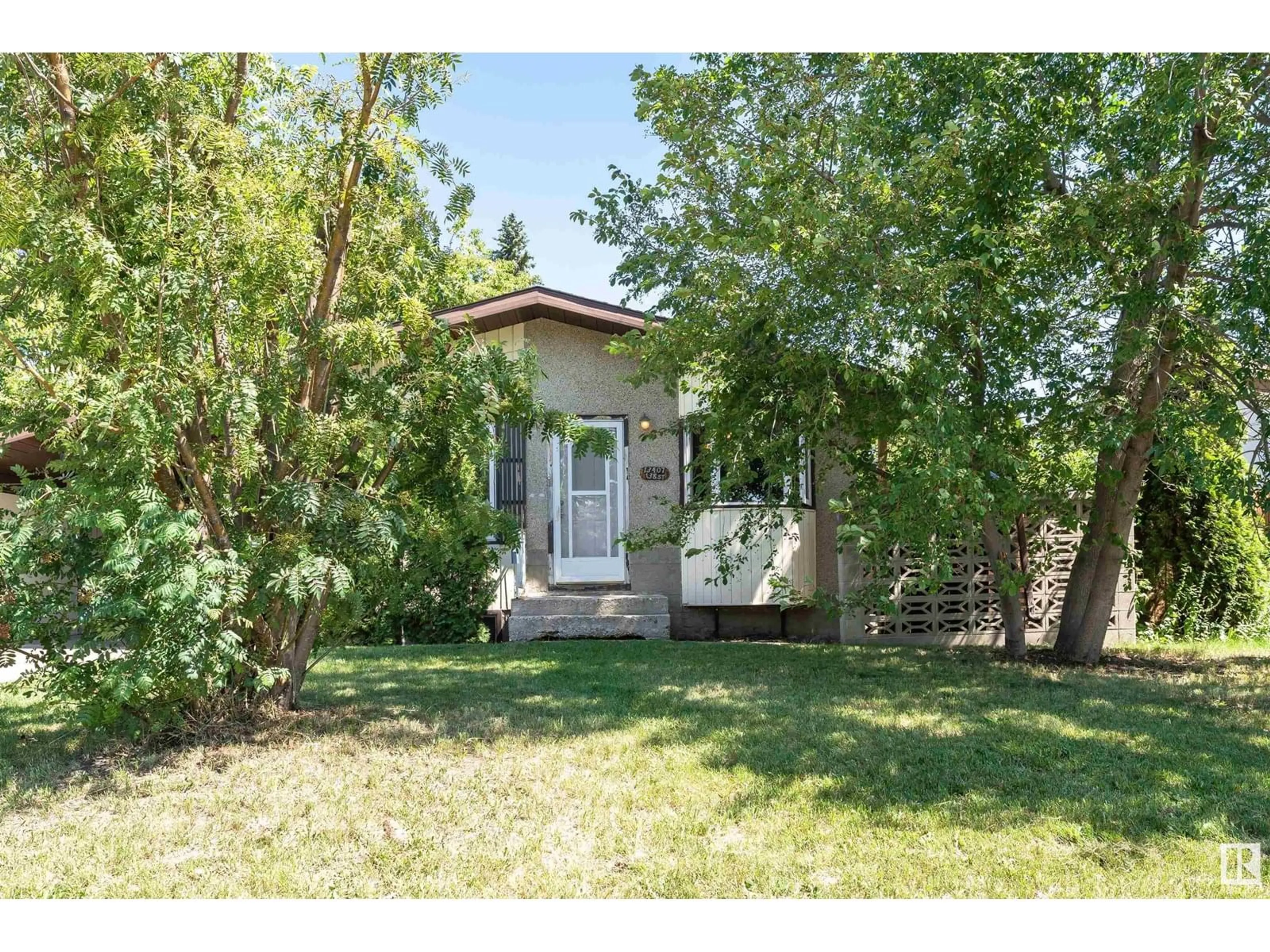 Shed for NW - 13407 138 ST, Edmonton Alberta T5L2C3