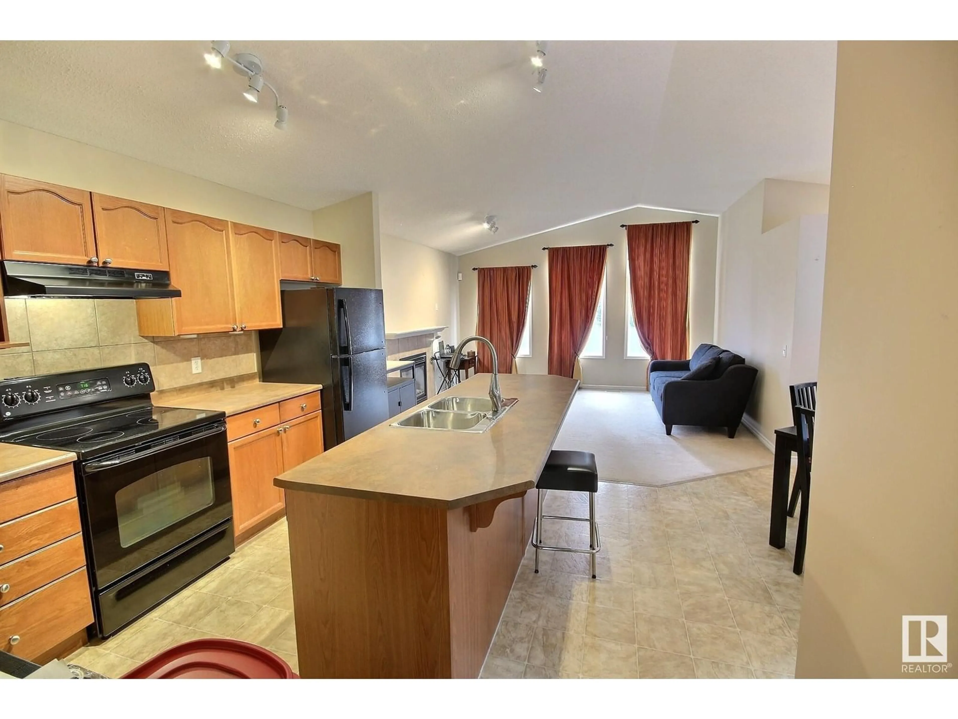 Open concept kitchen, unknown for 20107 58 AV, Edmonton Alberta T6M0B4