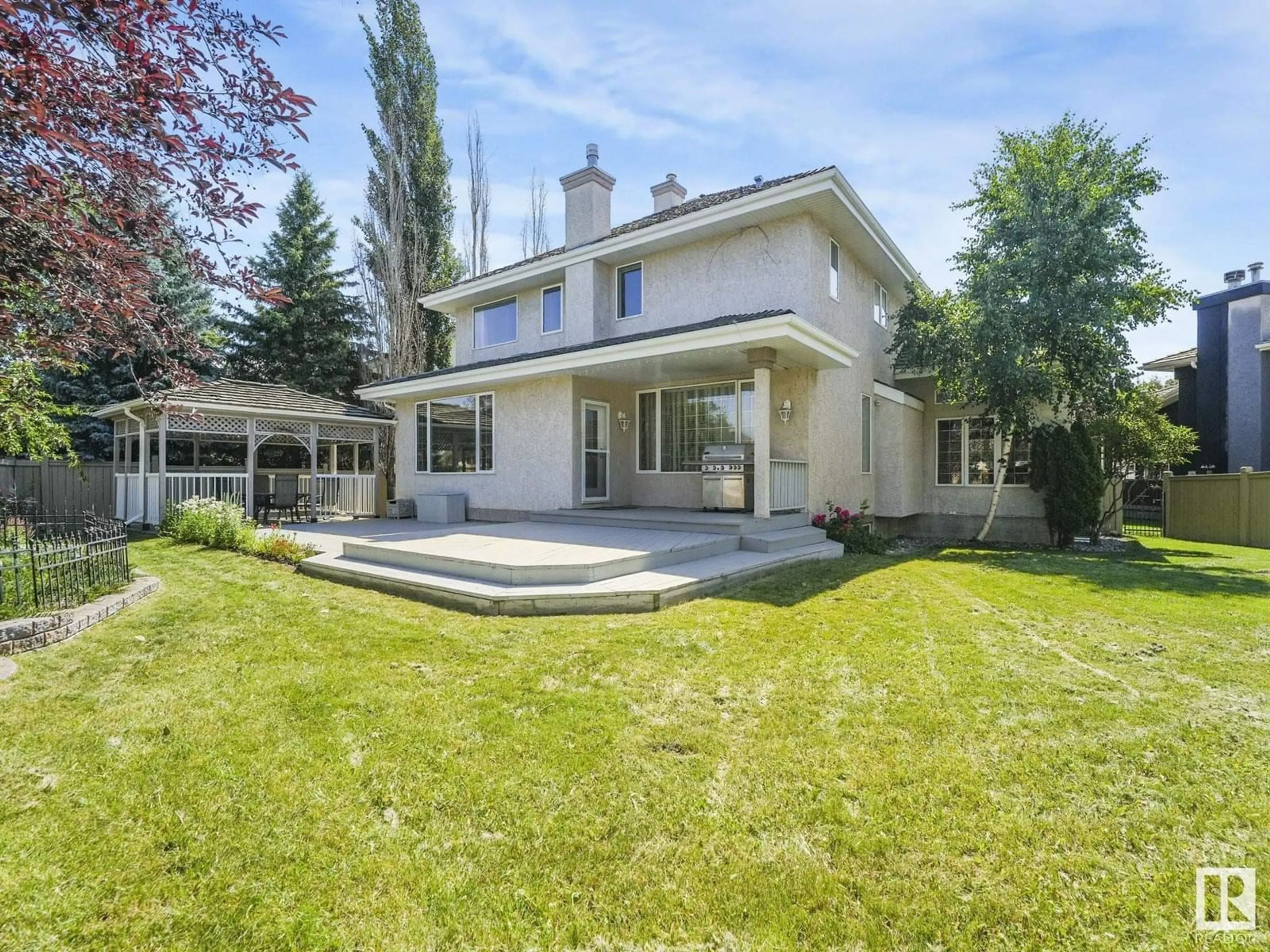 Home with vinyl exterior material, street for 328 WHISTON CL, Edmonton Alberta T6M2C7