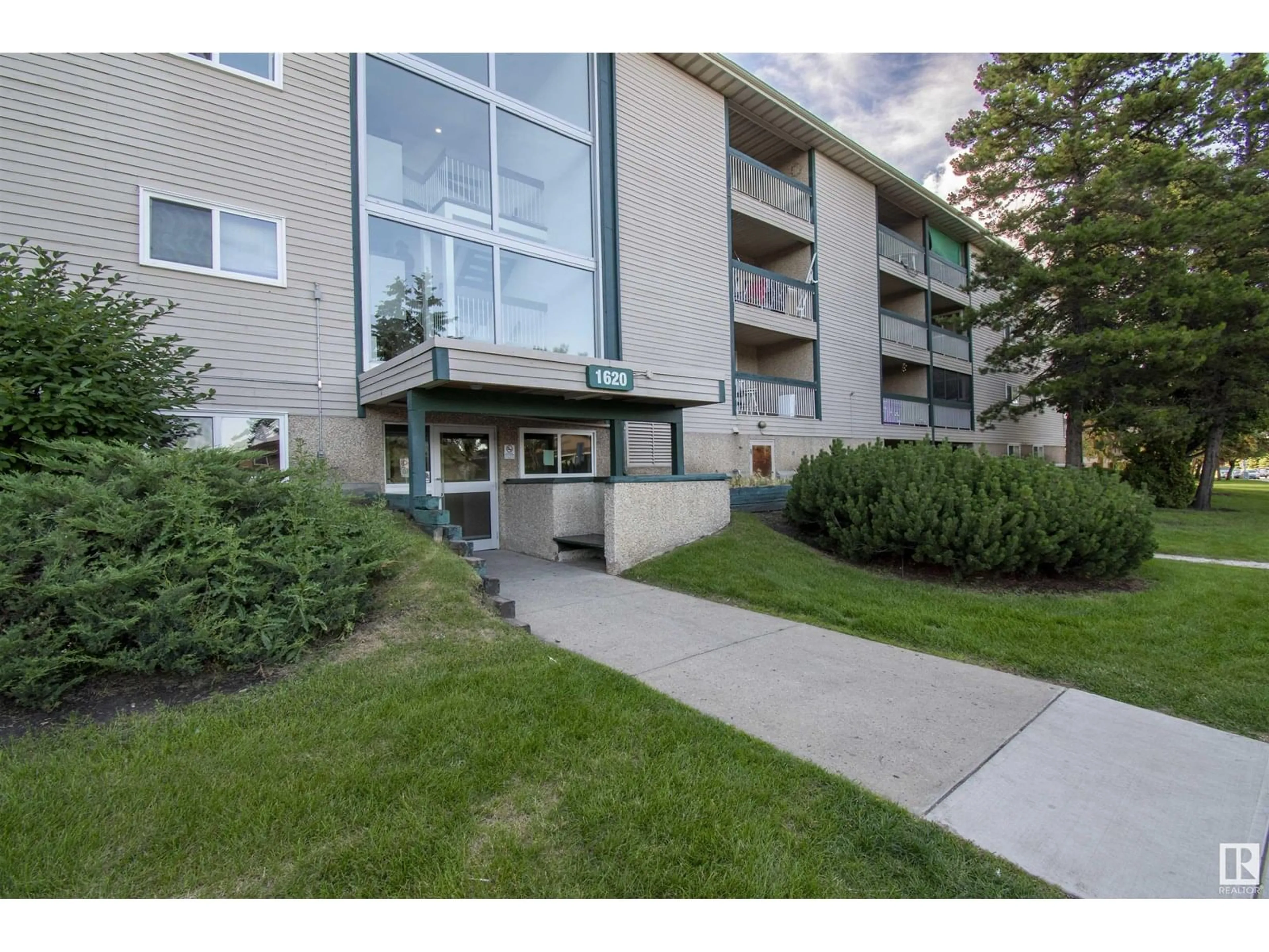 Unknown for #309 - 1620 48 ST, Edmonton Alberta T6L5P1
