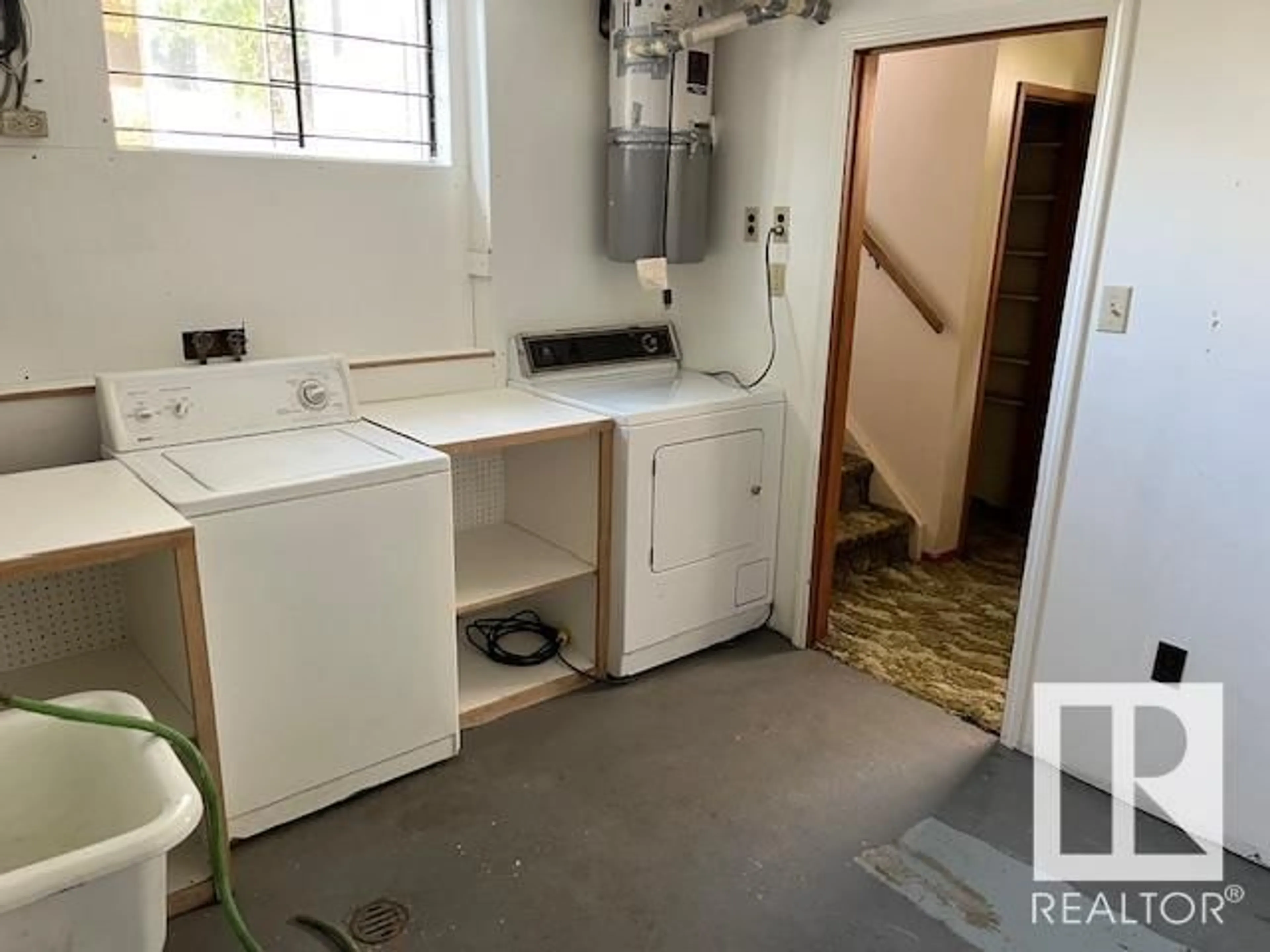 Unknown for NW - 13512 65 ST, Edmonton Alberta T5A1A4
