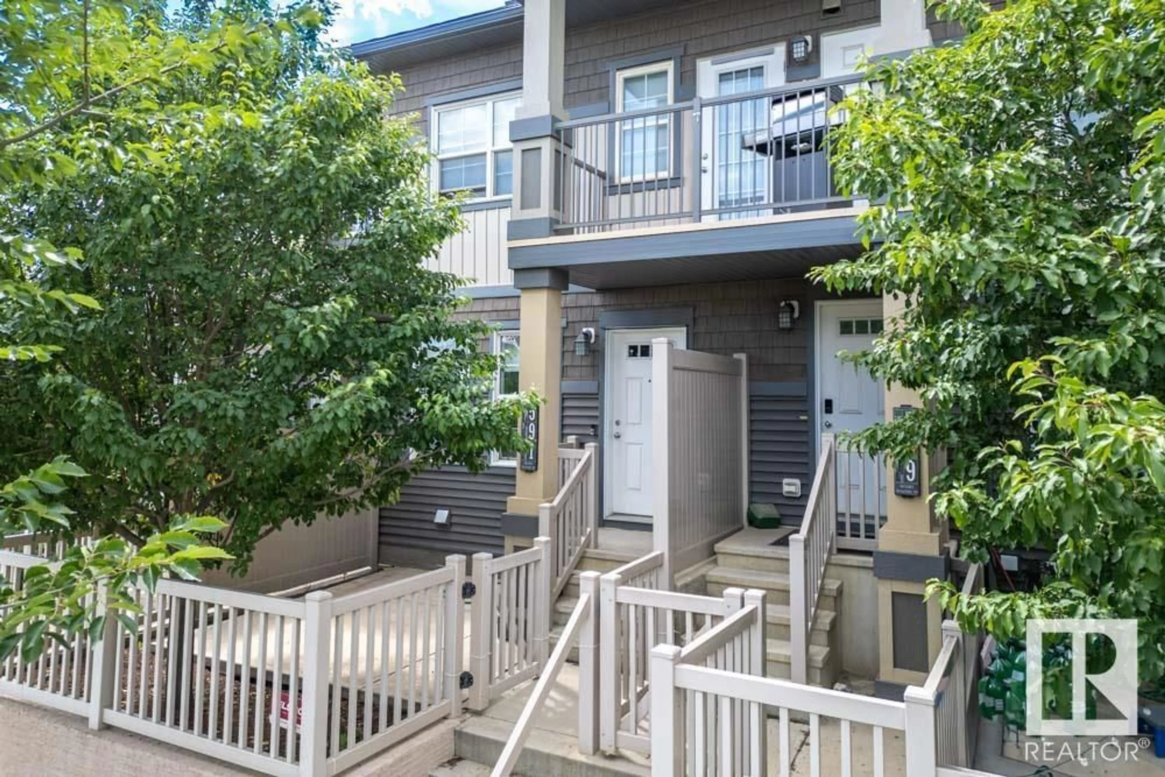 Patio, street for 591 ORCHARDS BV, Edmonton Alberta T6X1V2