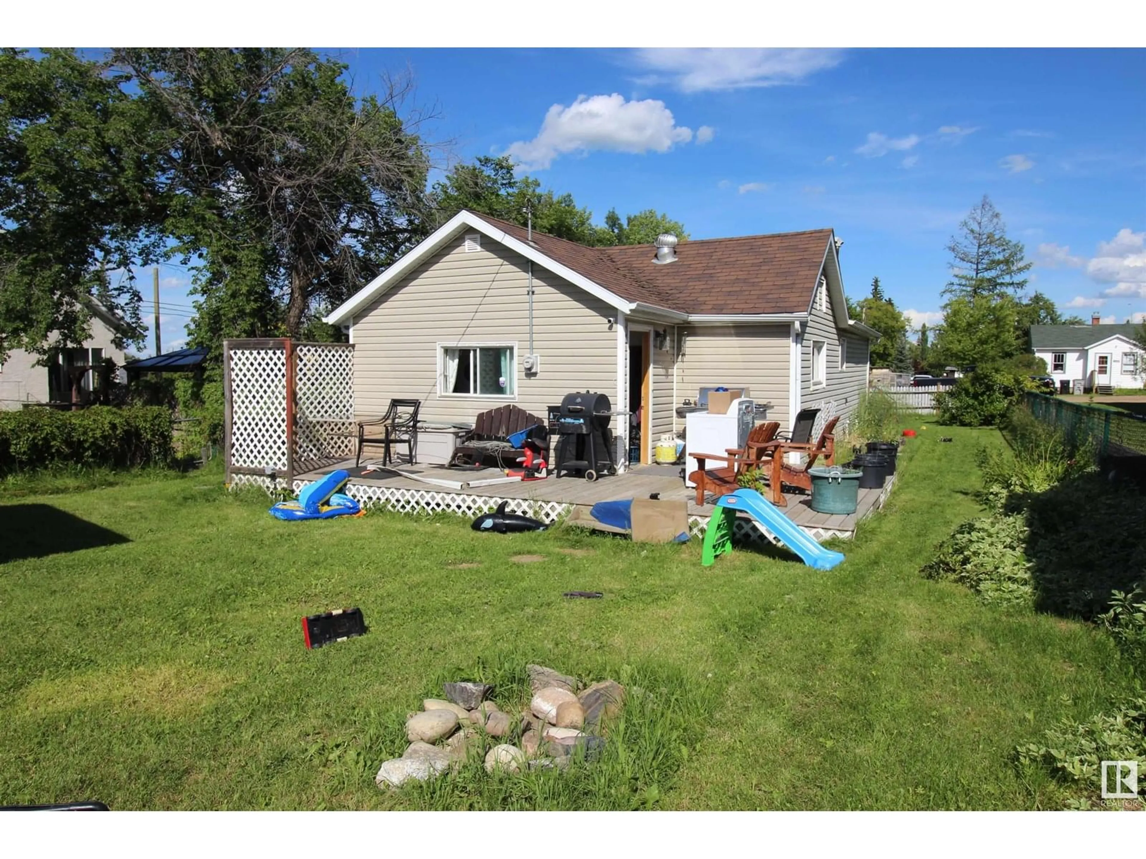 Unknown for 4722 53 ST, Mayerthorpe Alberta T0E1N0