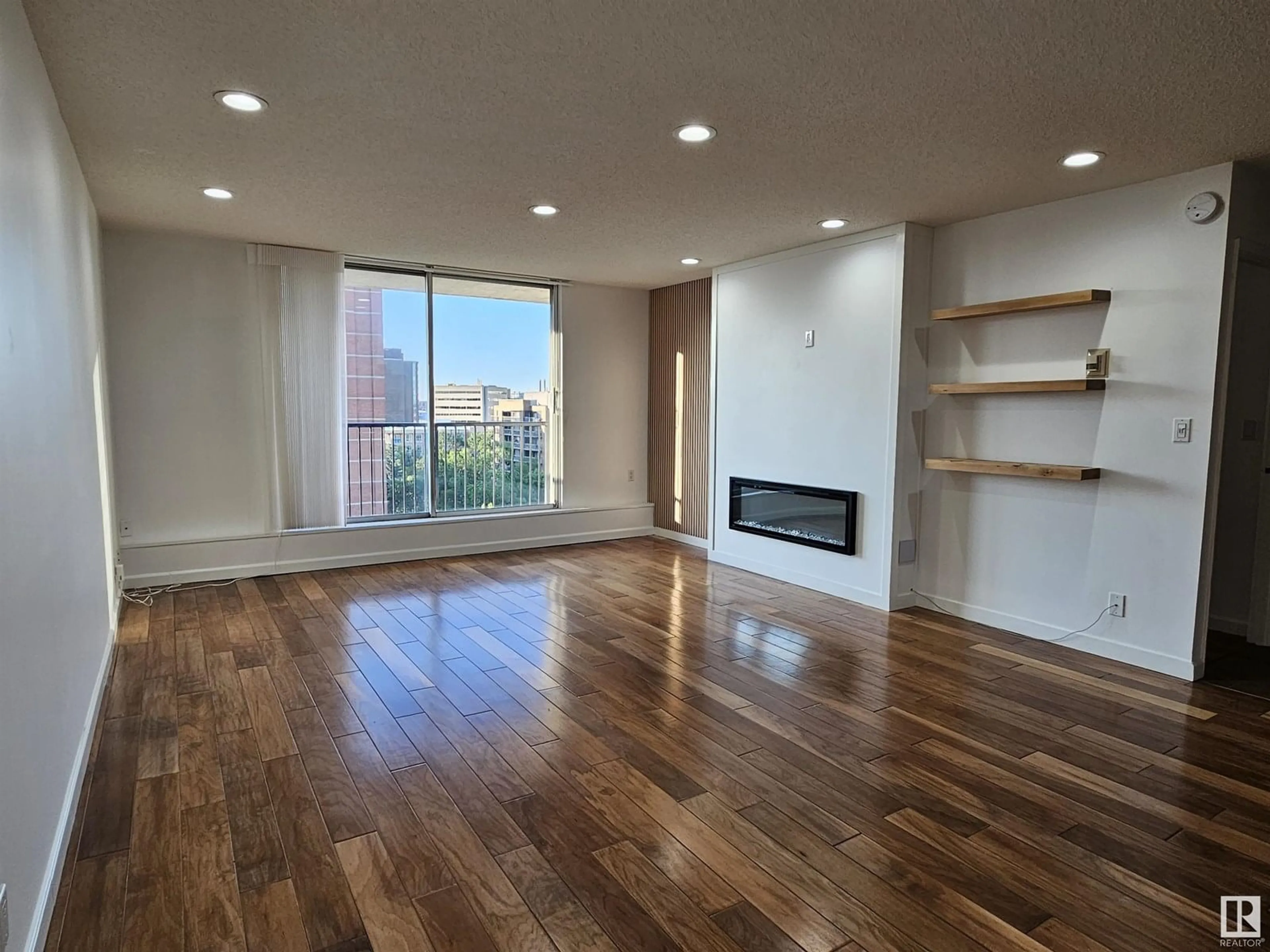 A pic of a room for 907 11307 99 AV NW, Edmonton Alberta T5K0H2