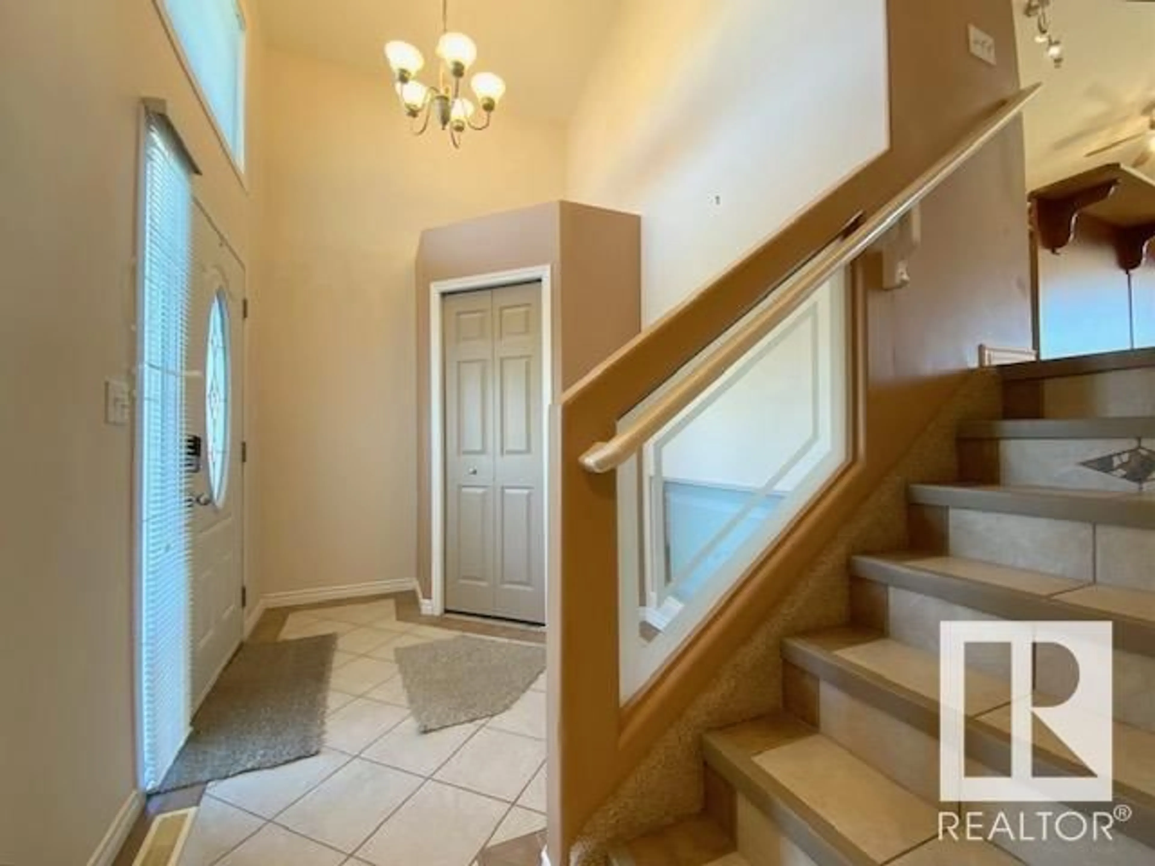 Unknown for 5311 42 ST, Wetaskiwin Alberta T9A3T1