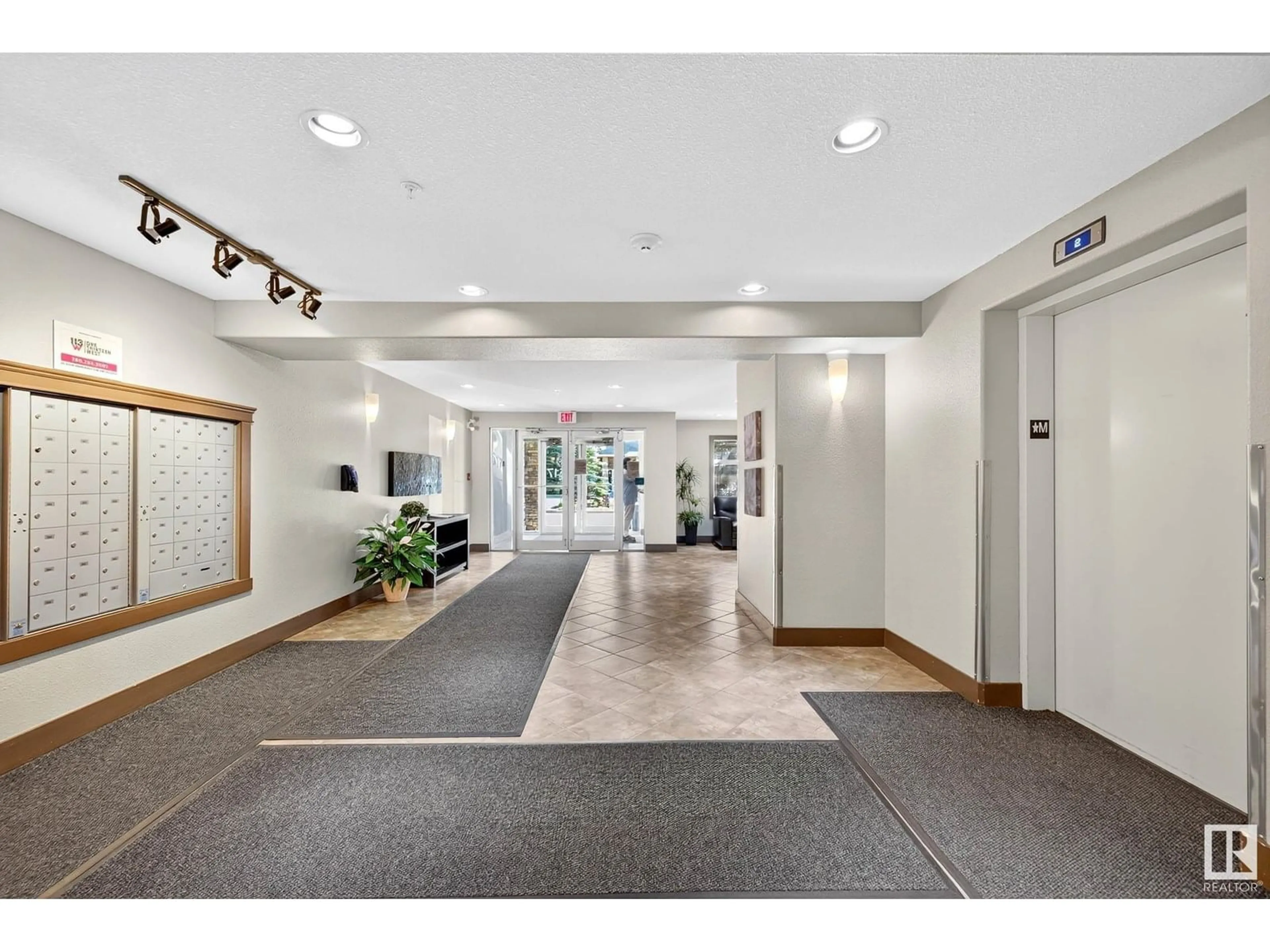 Indoor foyer for #356 - 11517 ELLERSLIE RD, Edmonton Alberta T6W2A9