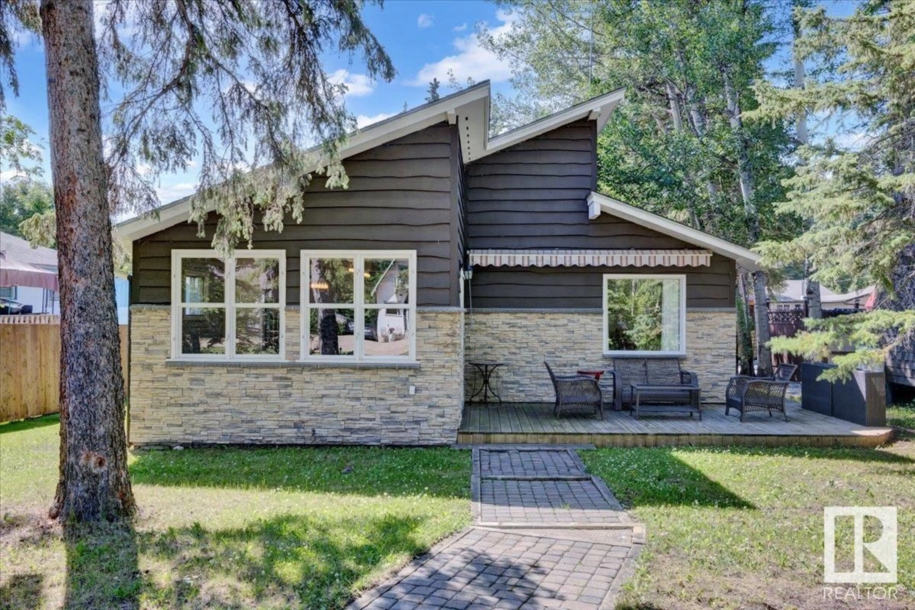 Home with brick exterior material, street for 6029 49 ST, Rural Wetaskiwin County Alberta T0C2C0