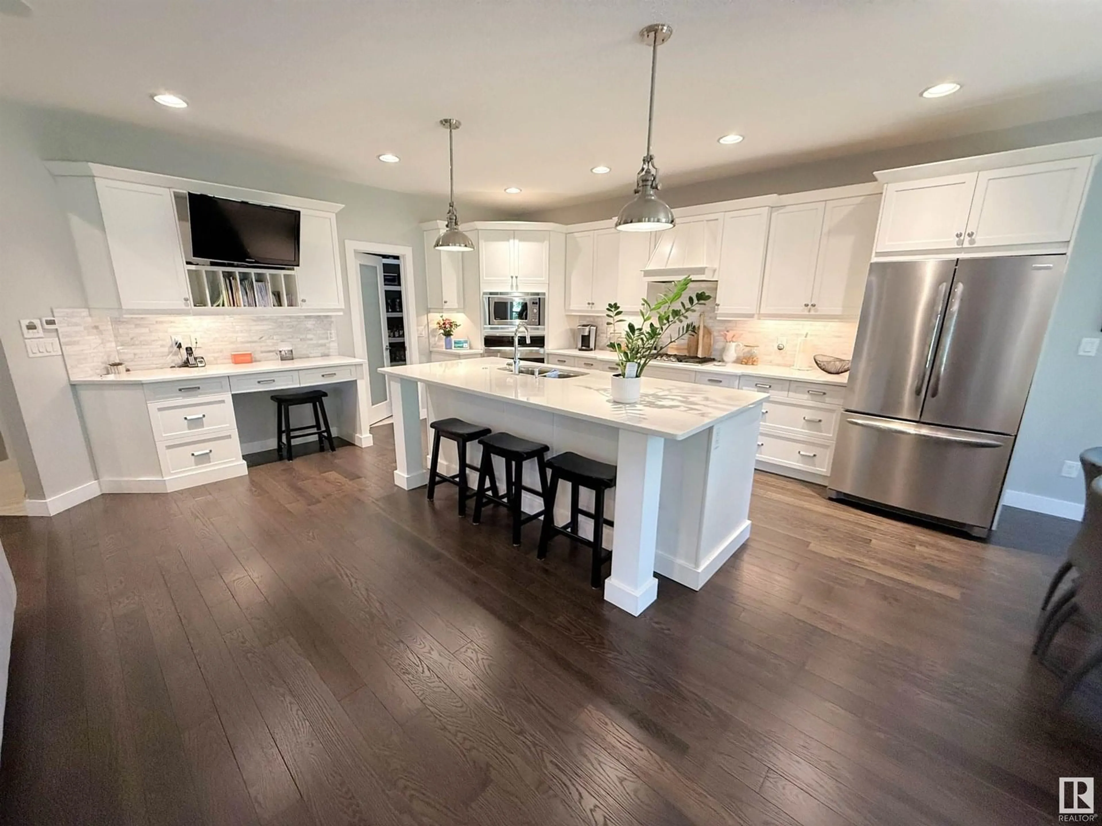 Open concept kitchen, unknown for 25 - 26323 TWP ROAD 532 A, Rural Parkland County Alberta T7X4M1