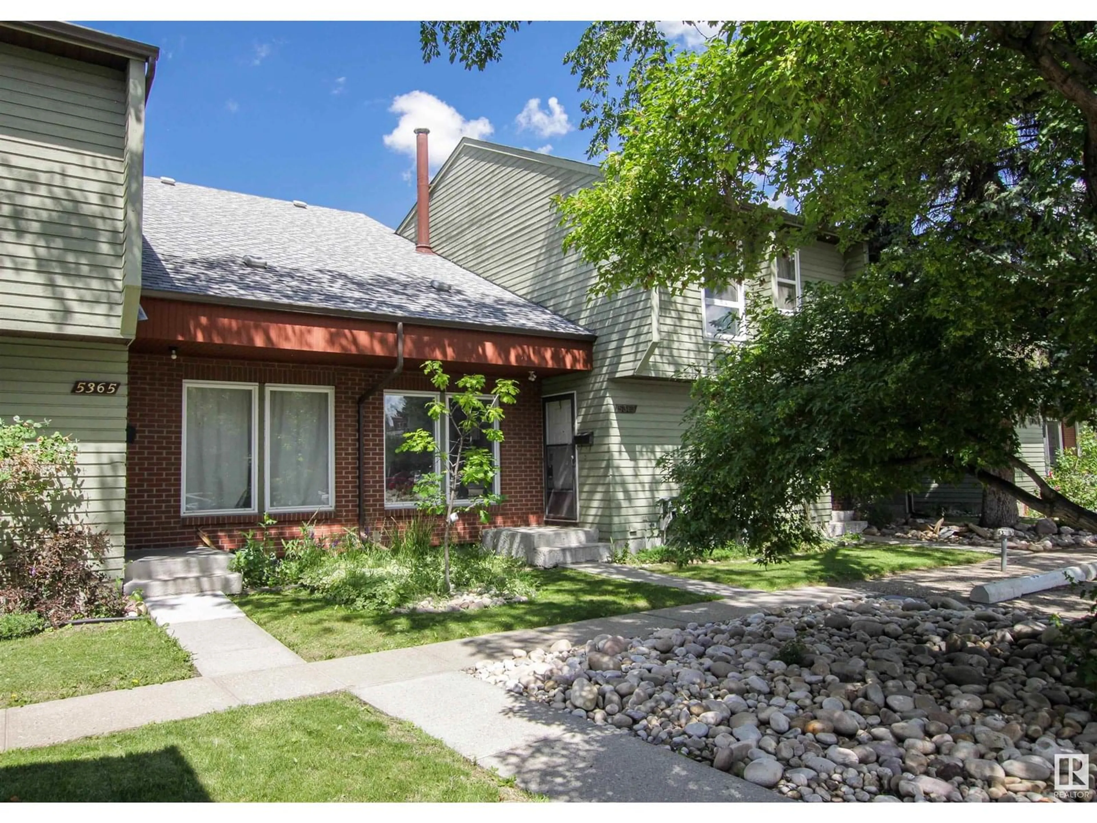 Unknown for 5363 HILL VIEW CR, Edmonton Alberta T6L1V9