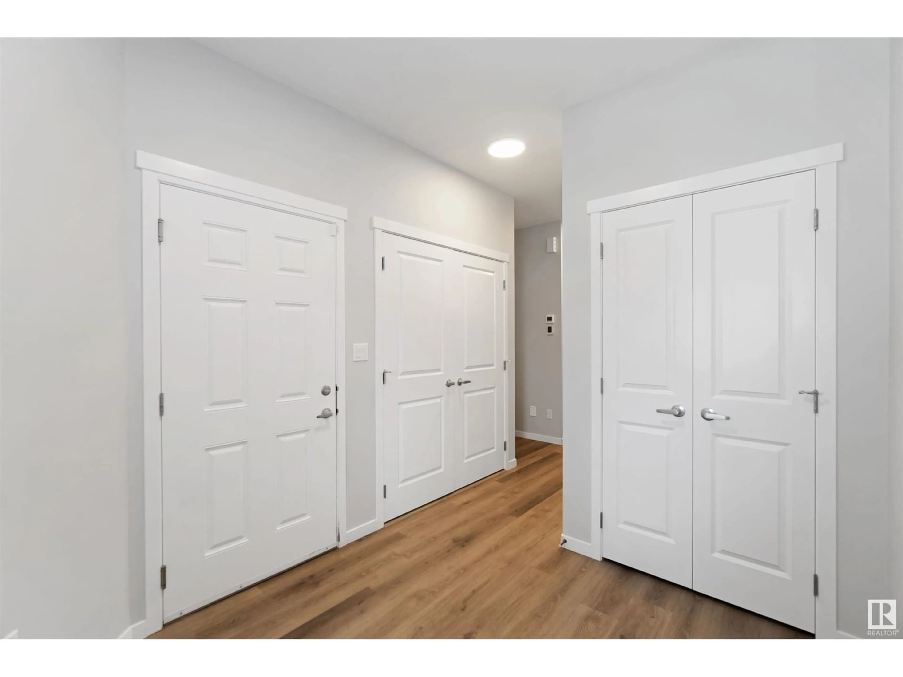 Unknown for 21841 98A AV, Edmonton Alberta T5T7J3