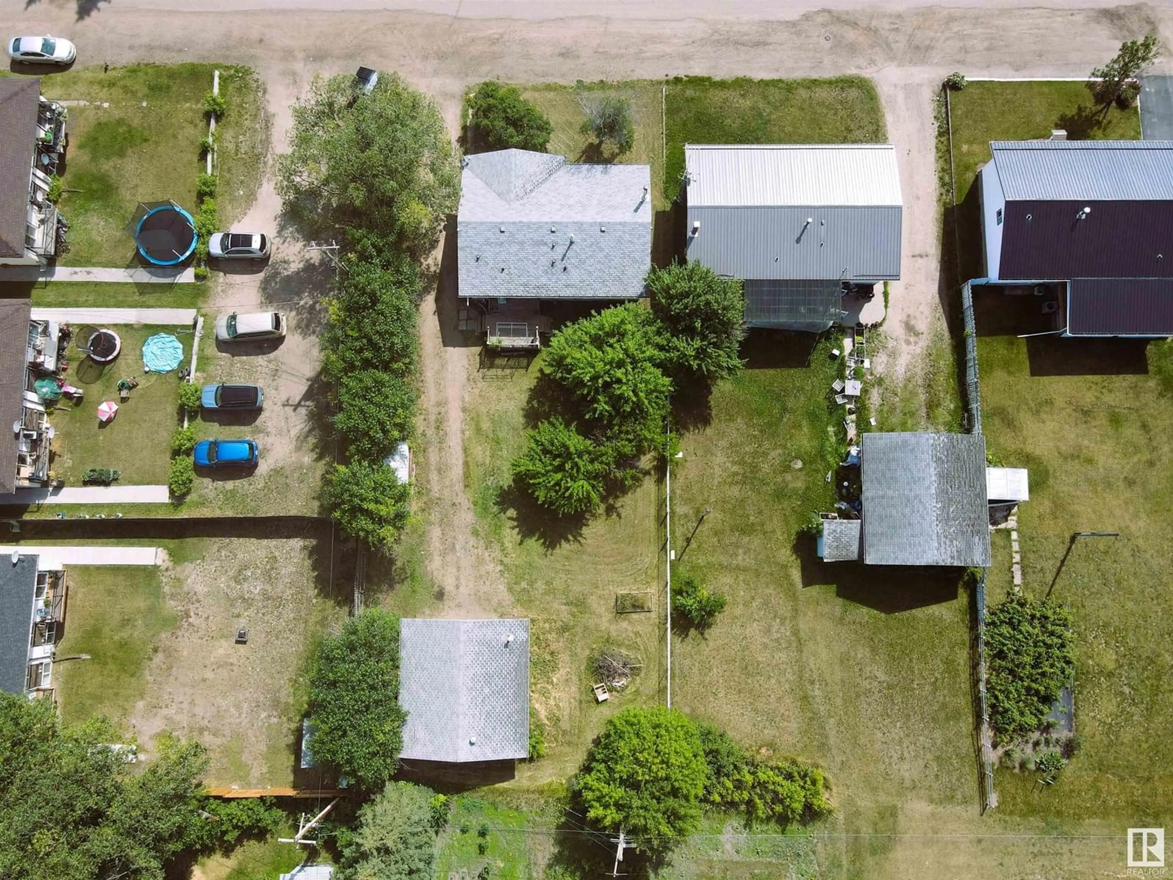 A pic from outside/outdoor area/front of a property/back of a property/a pic from drone, street for 4818 49 ST, Glendon Alberta T0A1P0