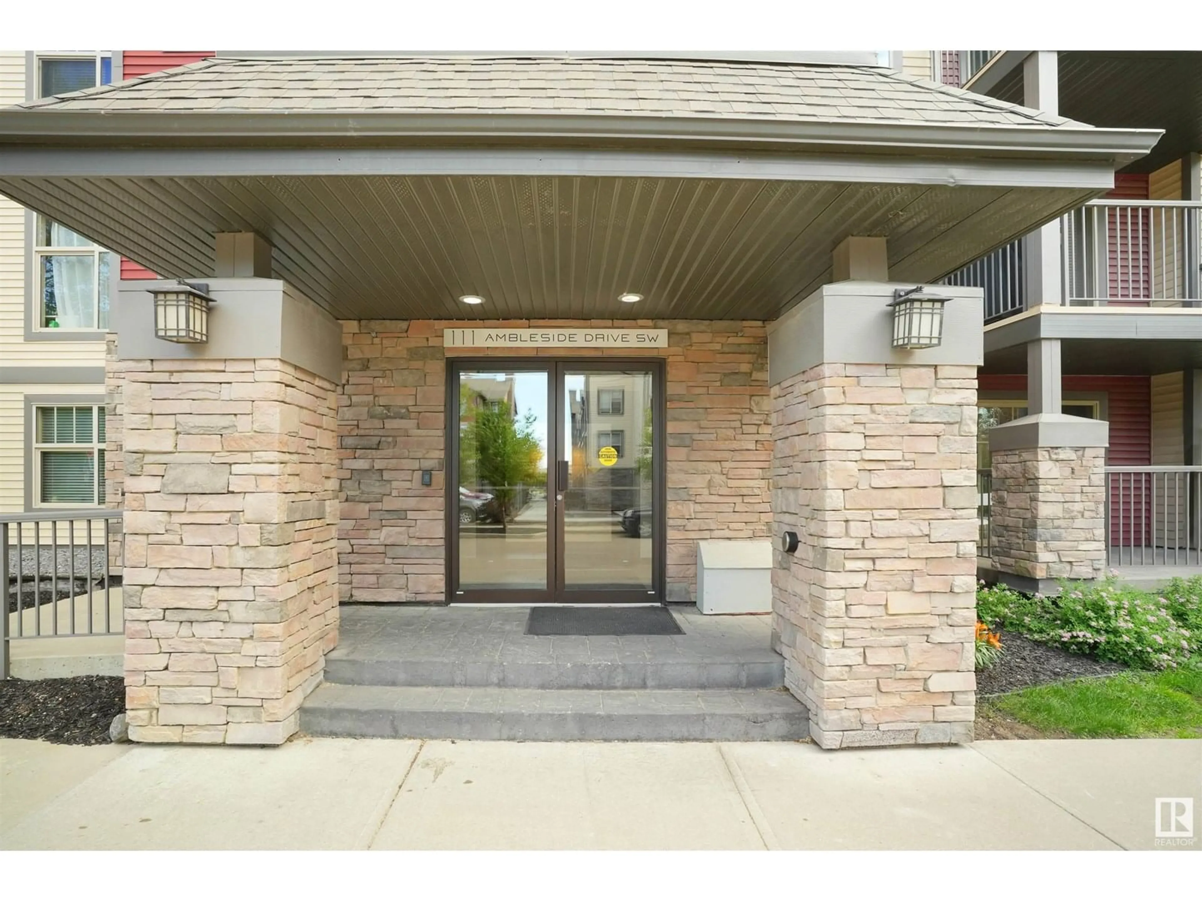 Indoor foyer for #401 - 111 AMBLESIDE DRIVE, Edmonton Alberta T6W0J4