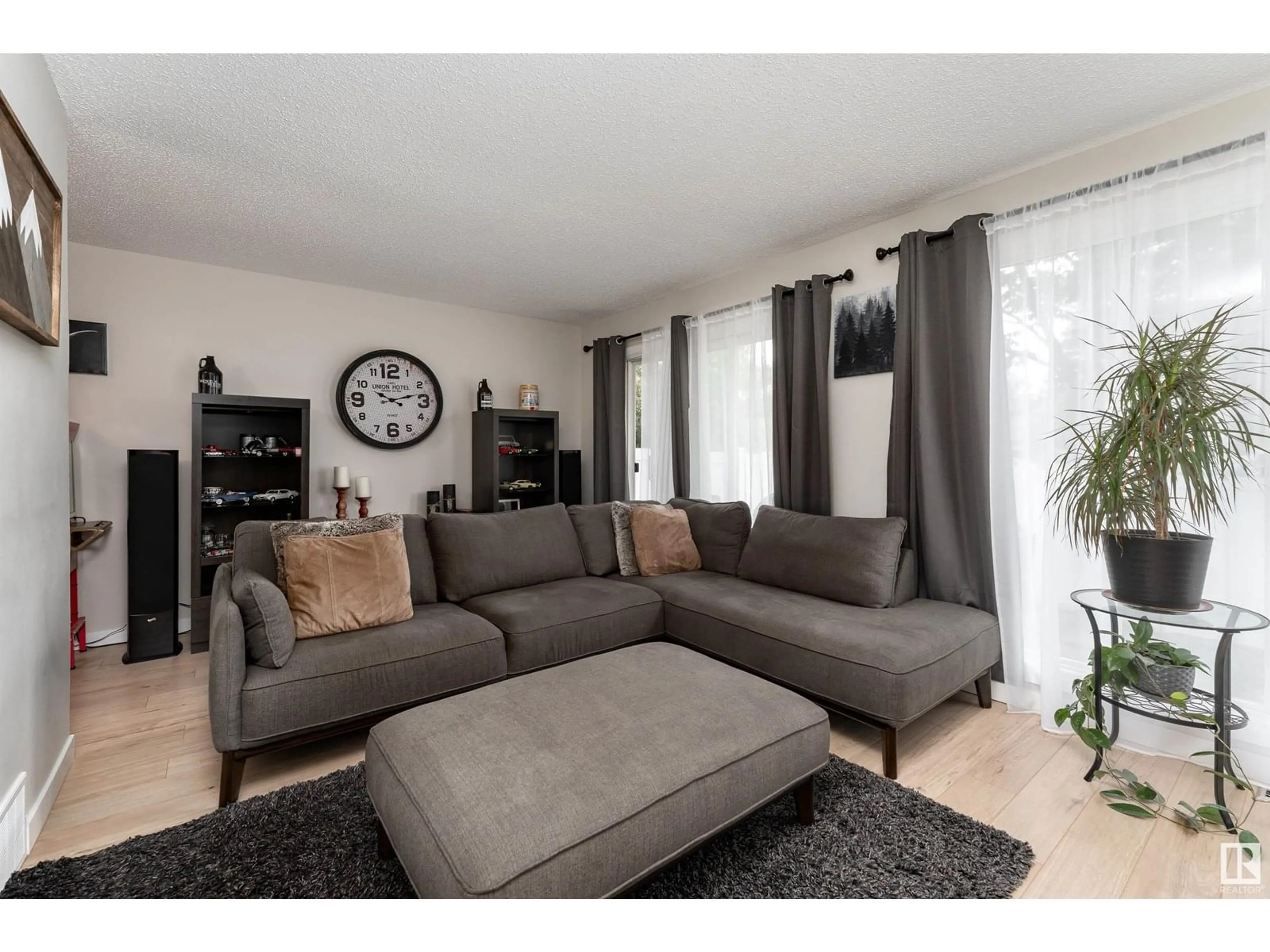 Living room with furniture, unknown for #142 - 142 BROOKWOOD DR, Spruce Grove Alberta T7X1A8