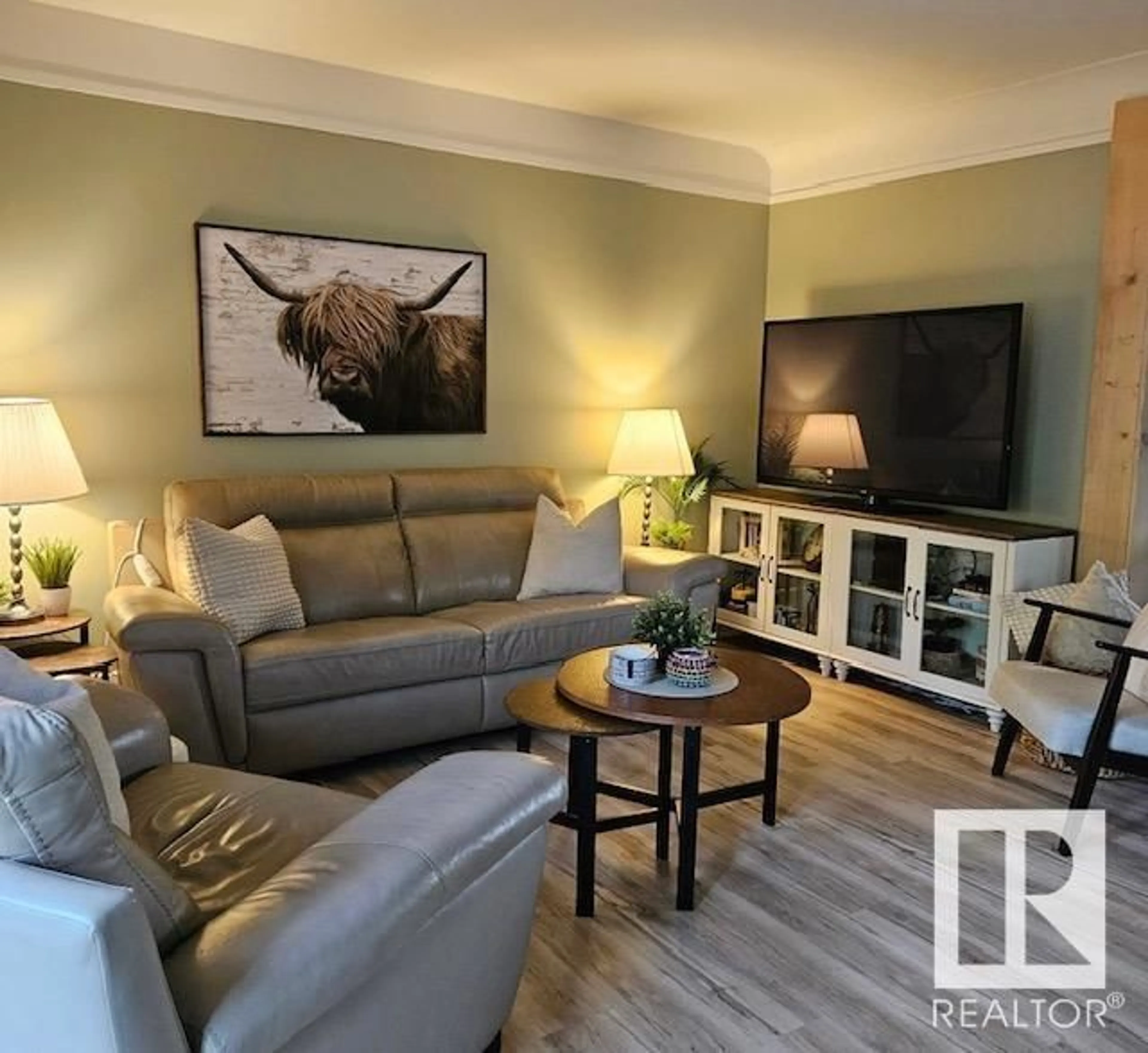 Living room with furniture, unknown for 4801 50 STREET, Calmar Alberta T0C0V0