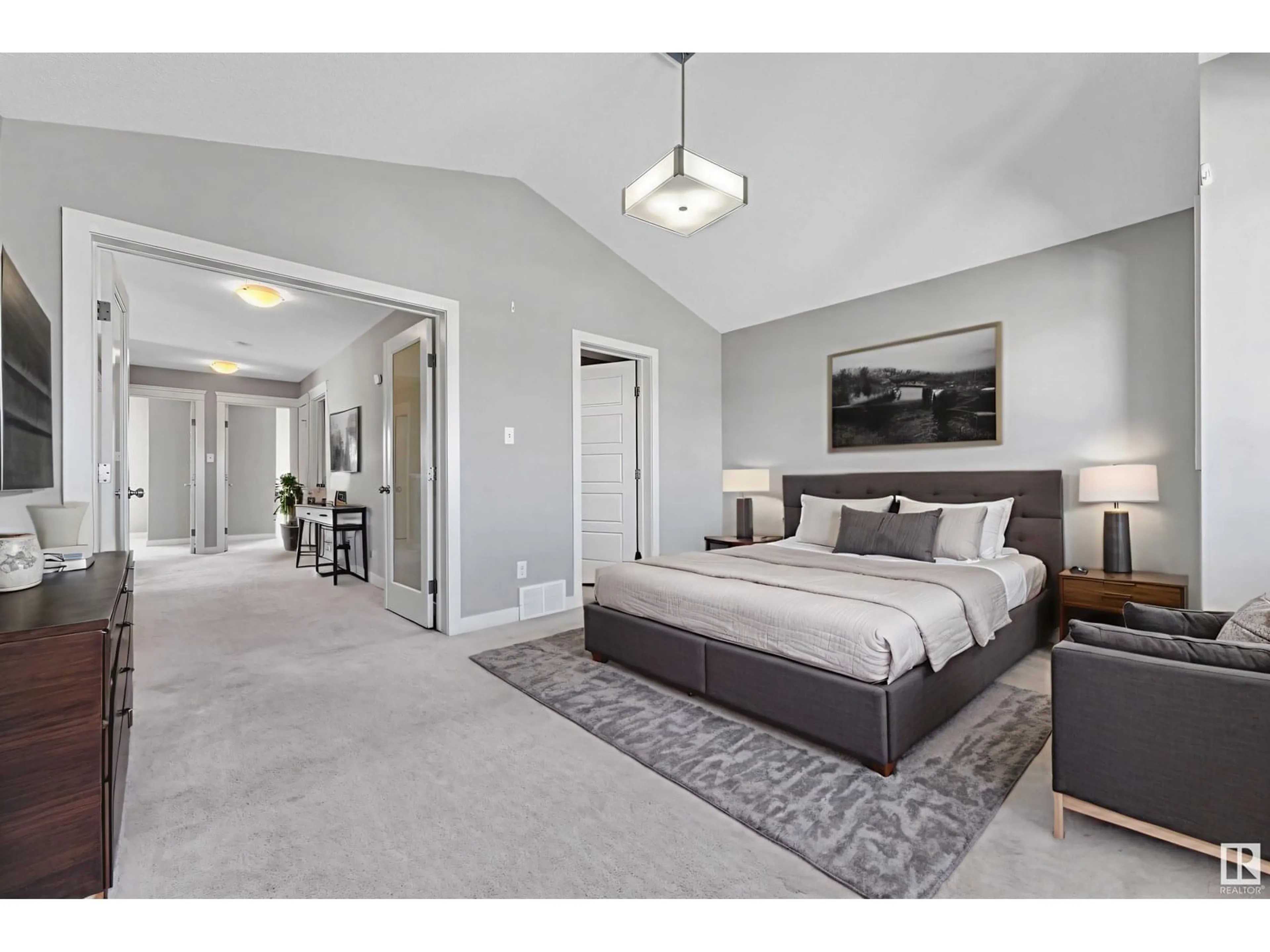 A pic of a room for 2803 16 AV, Edmonton Alberta T6T0Z6
