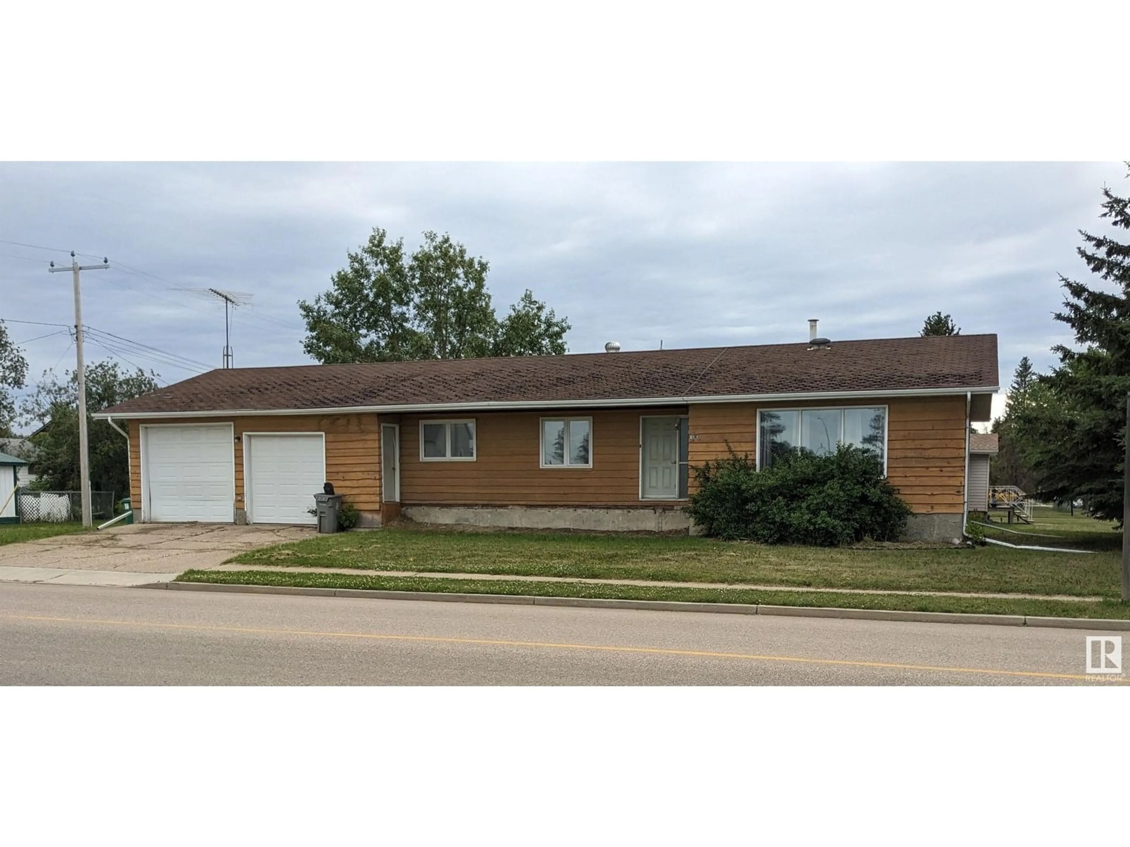 Home with brick exterior material, street for 4803 51 AV, Lamont Alberta T0B2R0