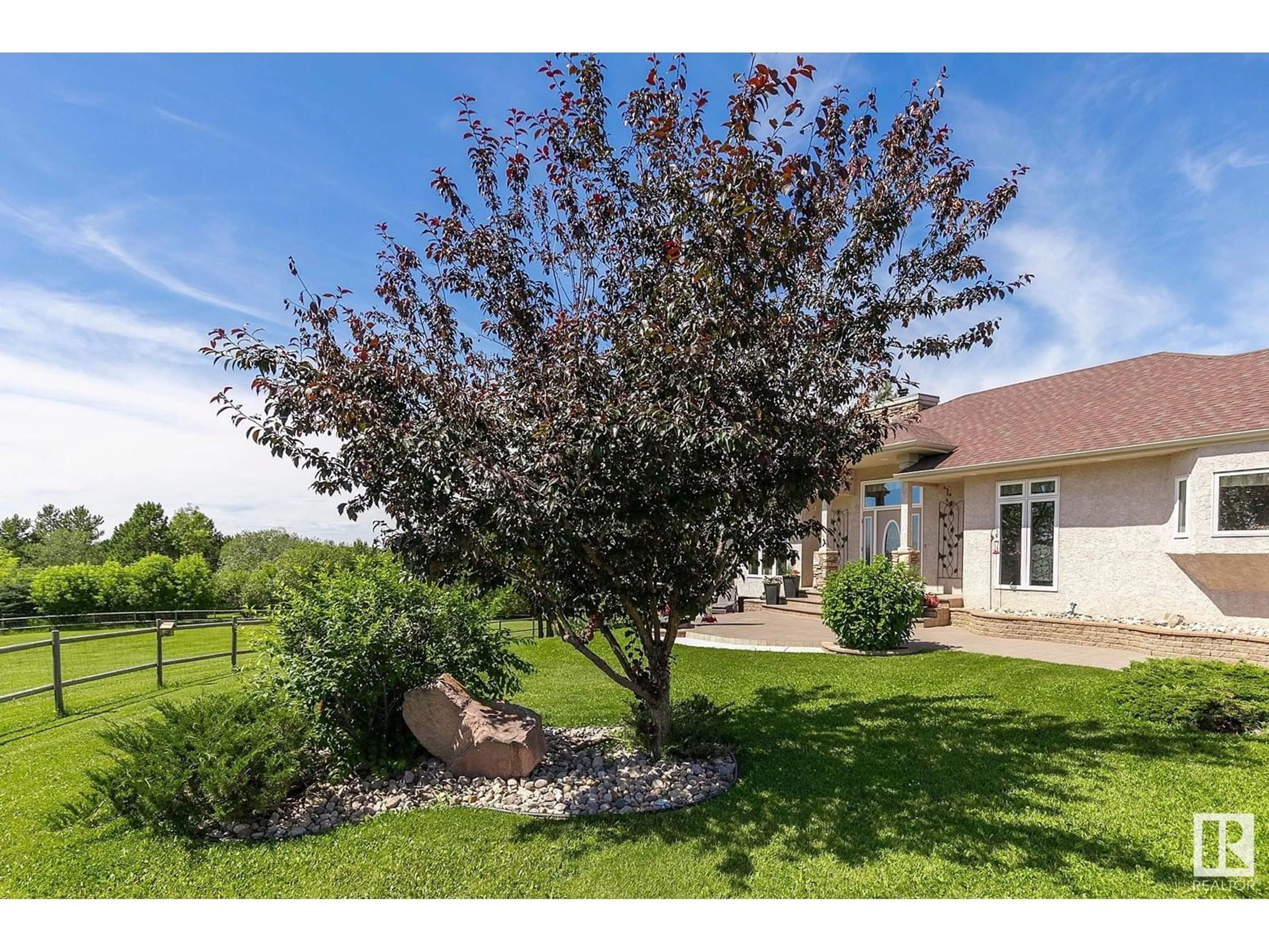 A pic from outside/outdoor area/front of a property/back of a property/a pic from drone, unknown for 18 53227 RGE ROAD 14, Rural Parkland County Alberta T7Y0G3