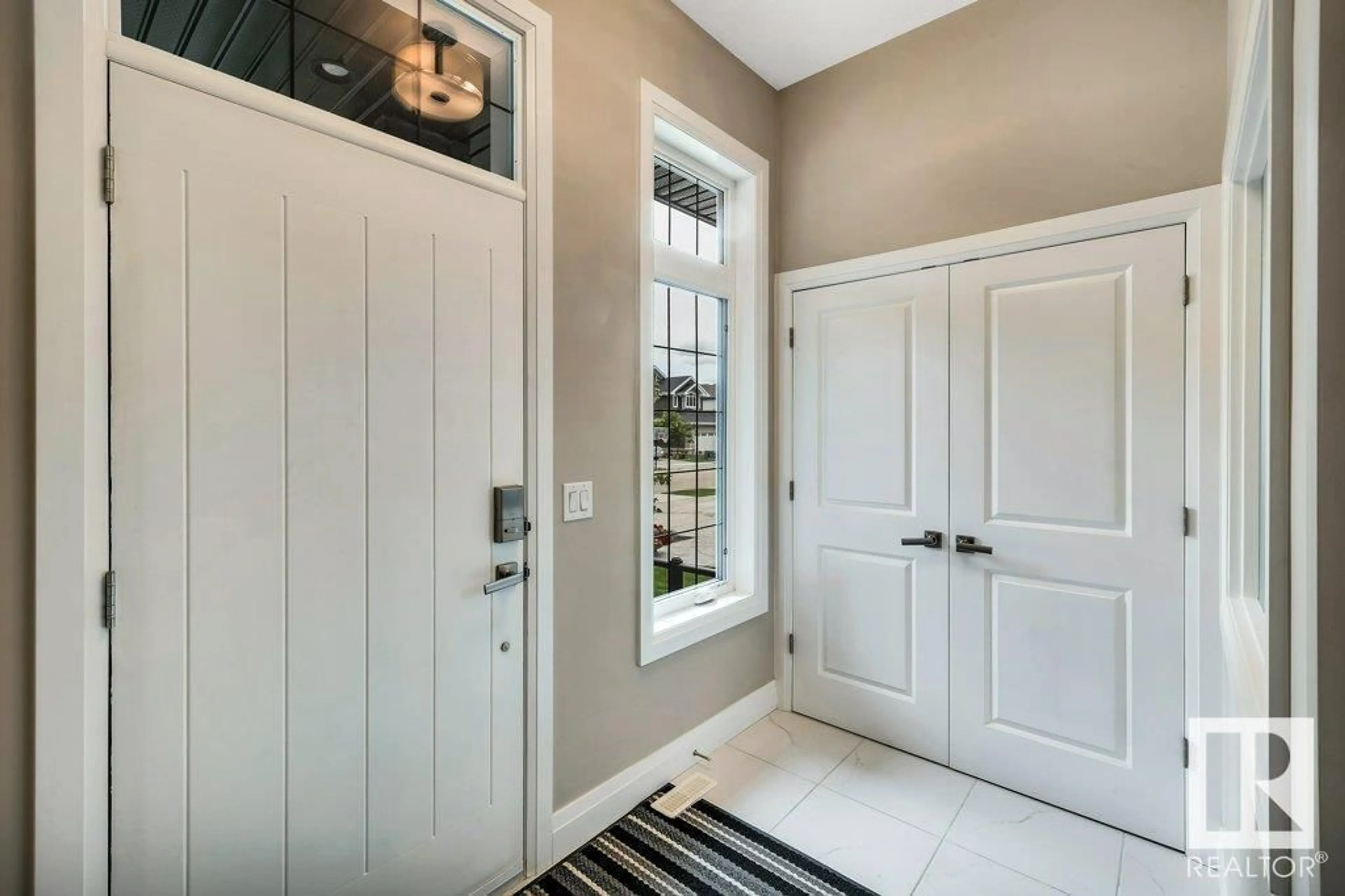 Indoor entryway for N - 45 EDGEWATER TC, St. Albert Alberta T8N4G7