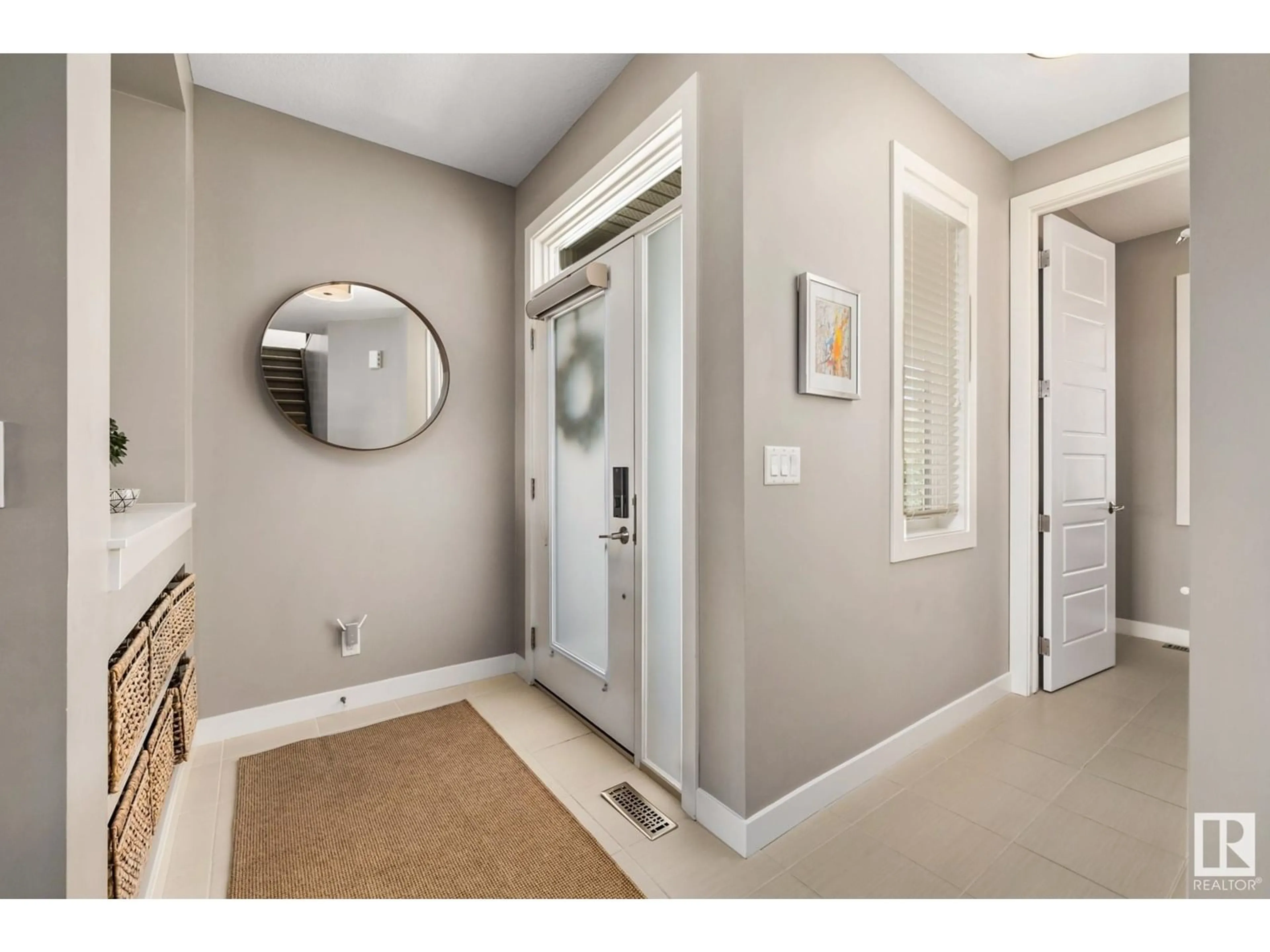 Indoor entryway for 224 REICHERT DR, Beaumont Alberta T4X1Z4