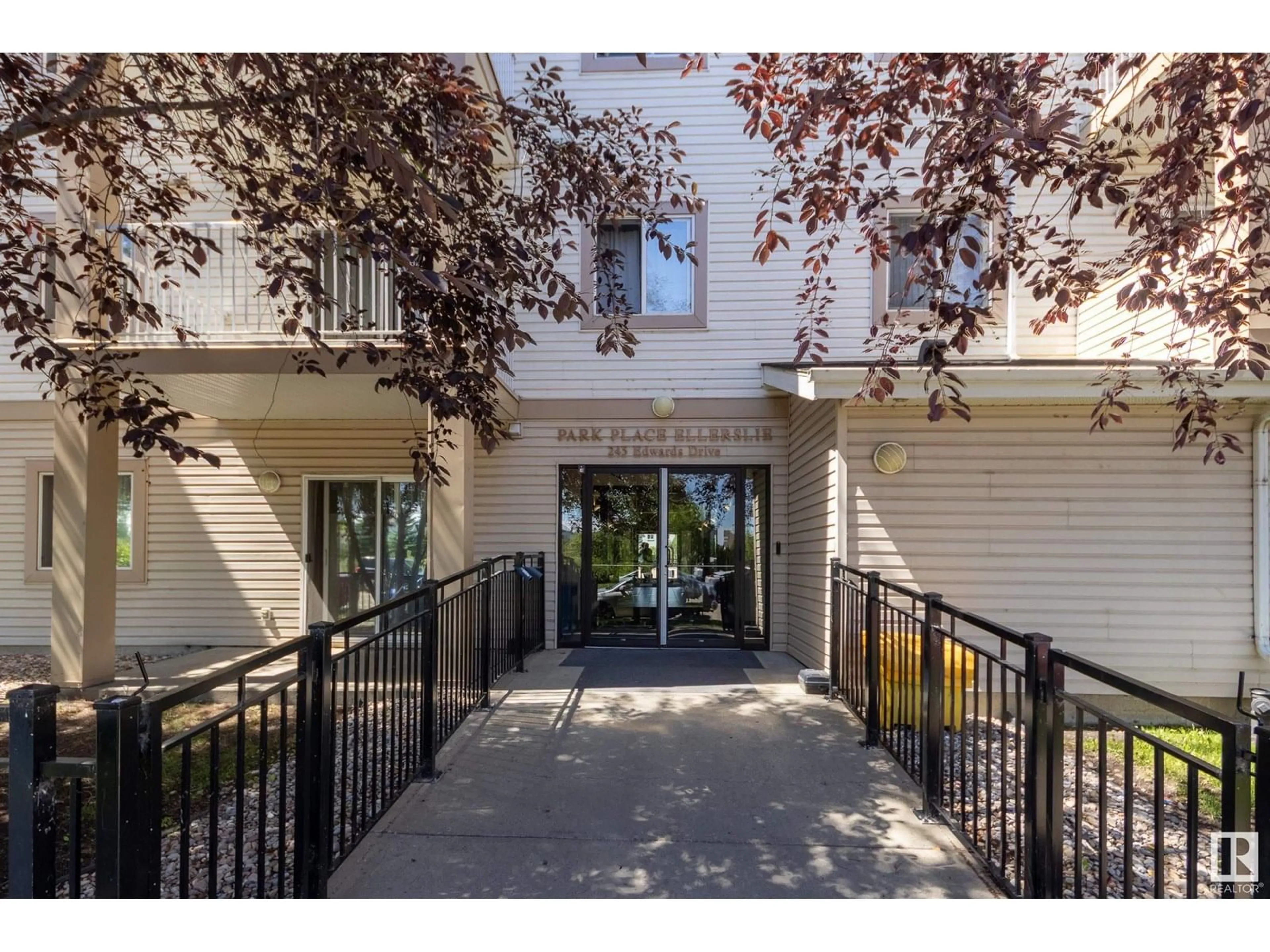 Indoor foyer for #209 - 245 EDWARDS DR, Edmonton Alberta T6X1J9