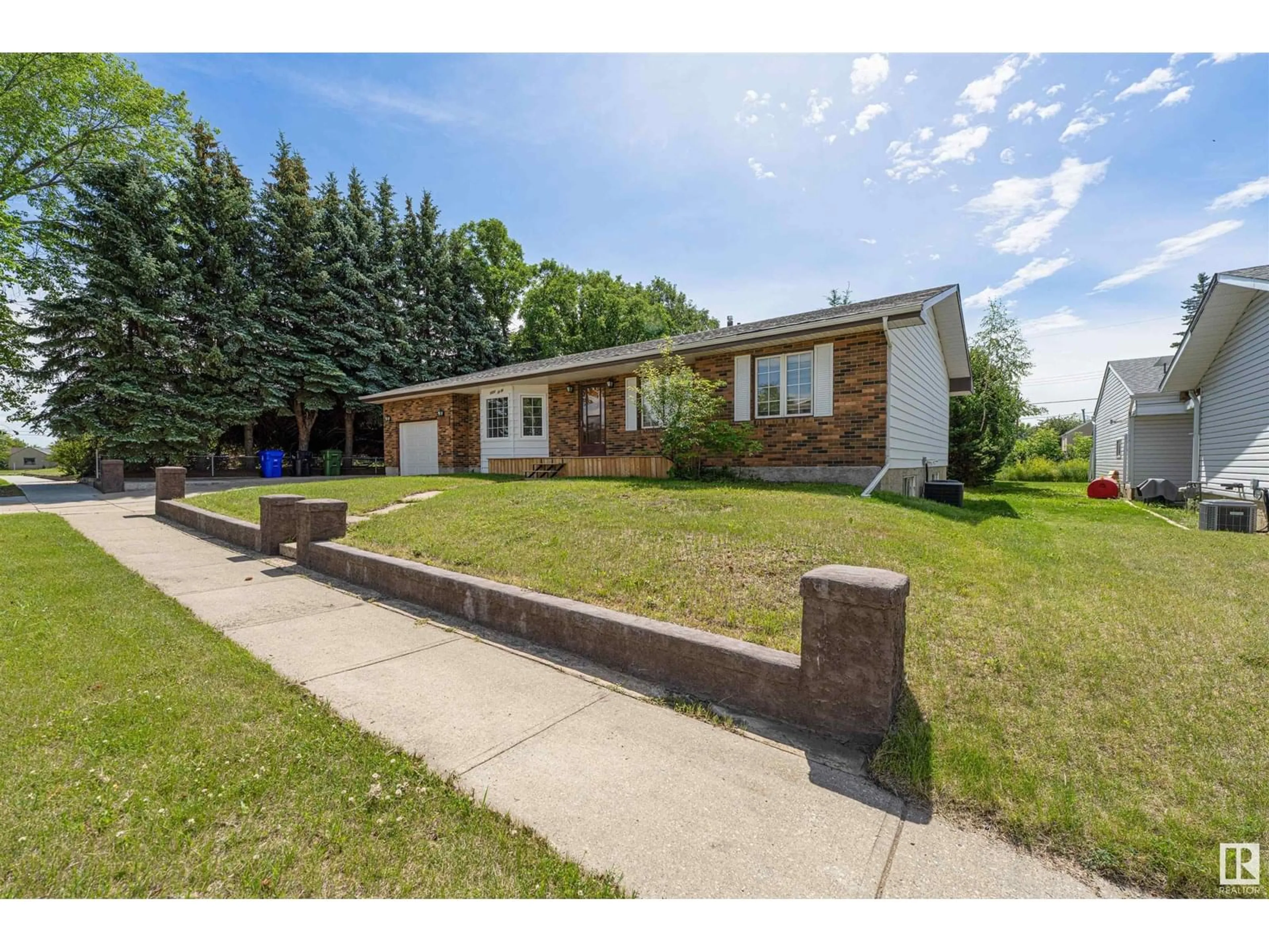 Unknown for 5031 51 AV, Bruderheim Alberta T0B0S0