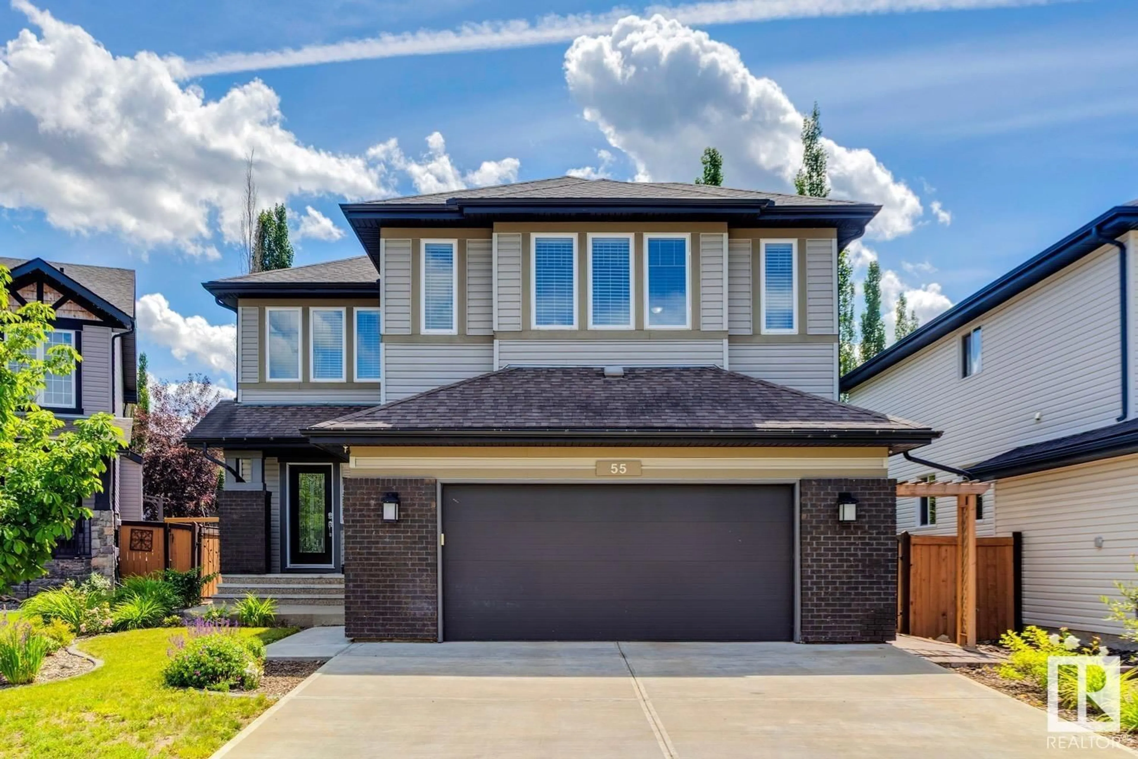Home with vinyl exterior material, street for 55 NORTH RIDGE DR, St. Albert Alberta T8N7M6