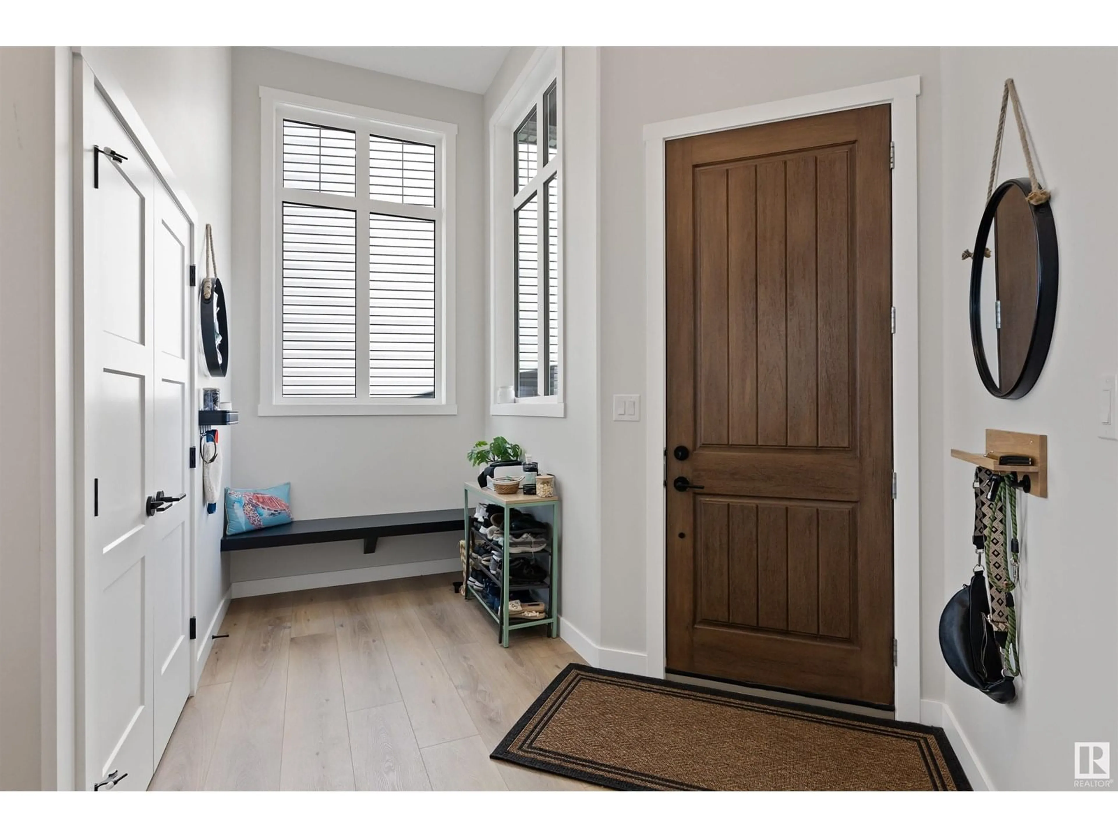 Indoor entryway for 118 LILAC CL, Leduc Alberta T9E1R3