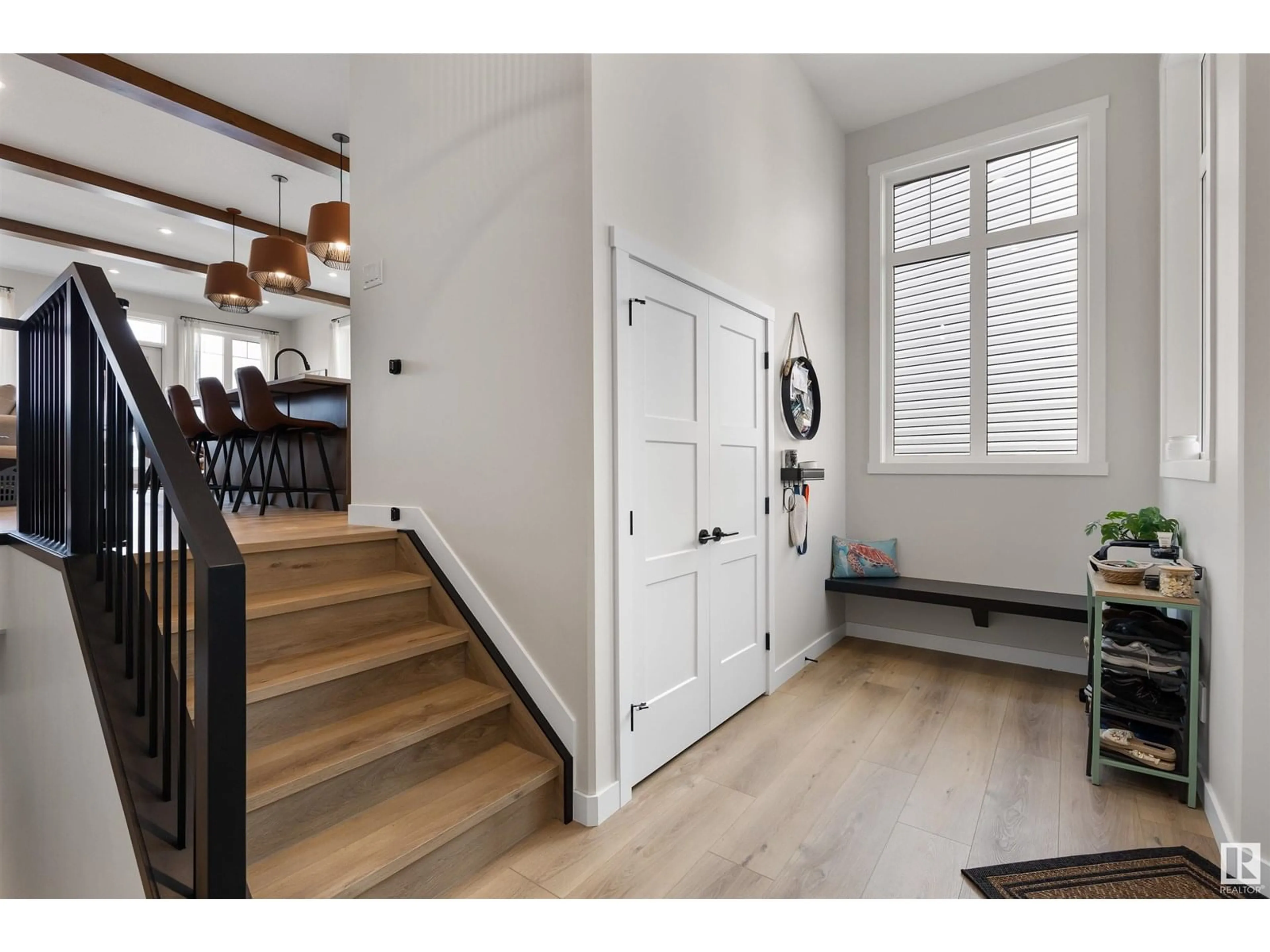 Indoor entryway for 118 LILAC CL, Leduc Alberta T9E1R3