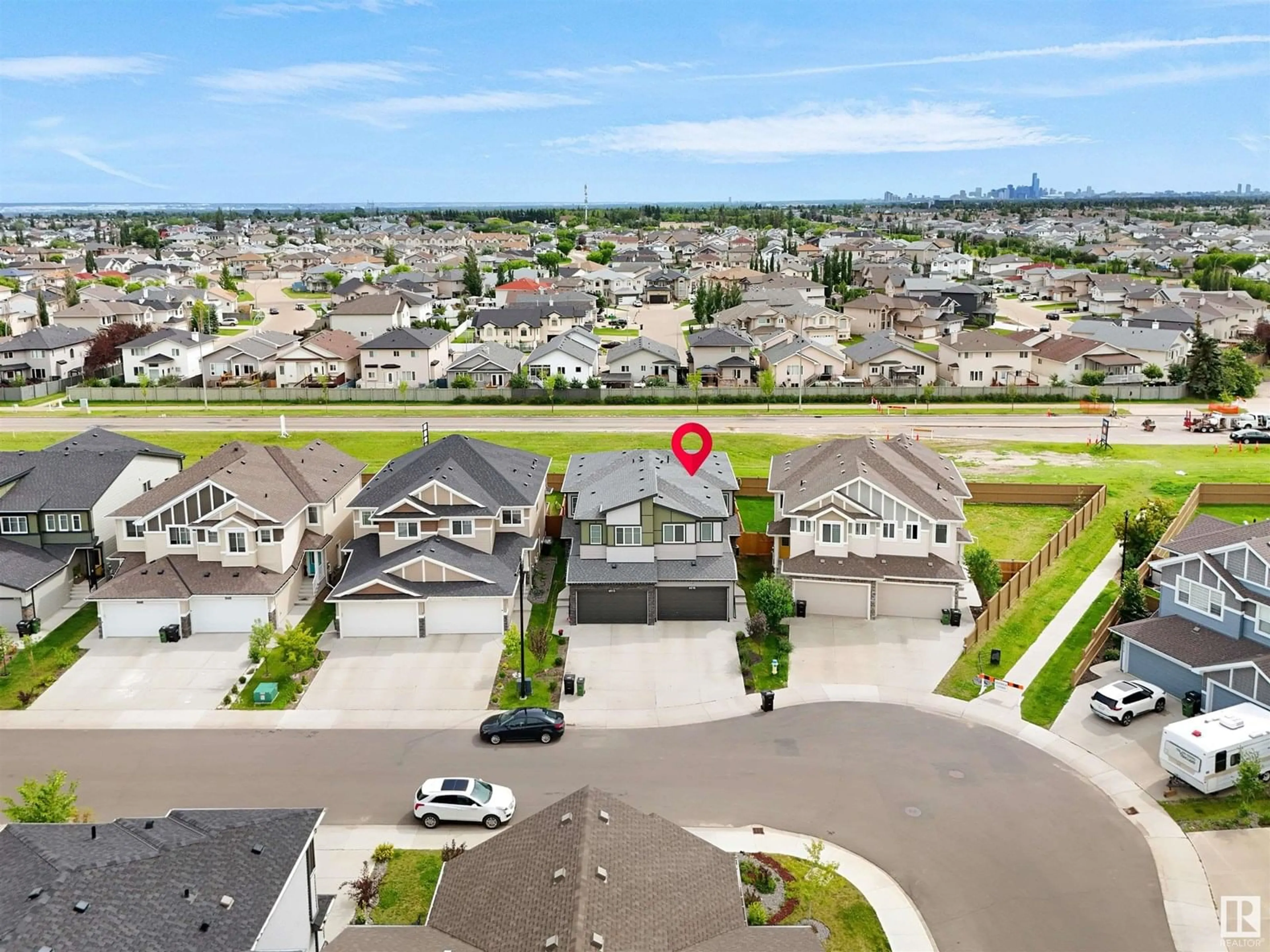 A pic from outside/outdoor area/front of a property/back of a property/a pic from drone, unknown for 6515 167A AV, Edmonton Alberta T5Y3P7