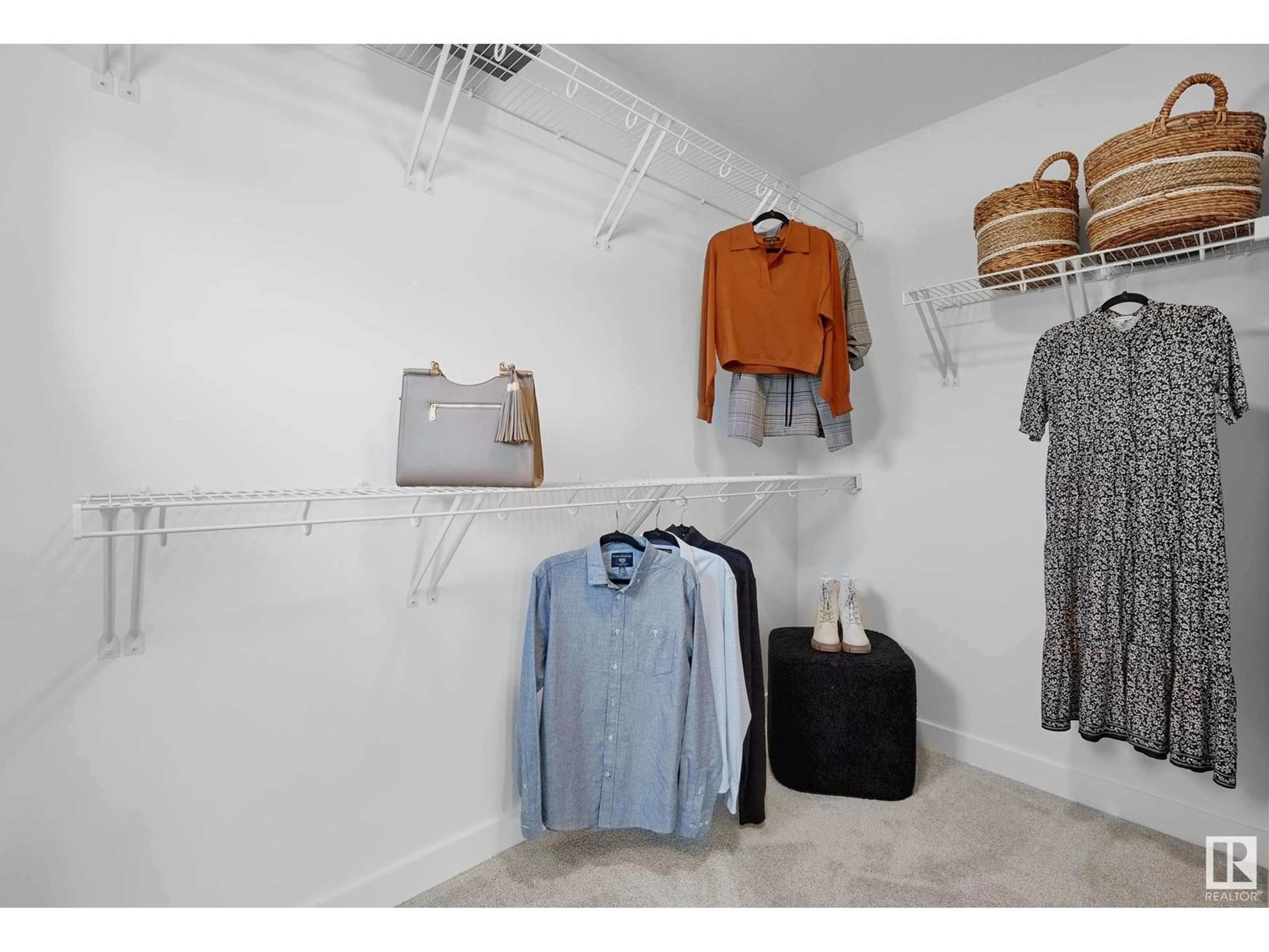 Storage room or clothes room or walk-in closet for NW - 3548 ERLANGER LI, Edmonton Alberta T6M1J5
