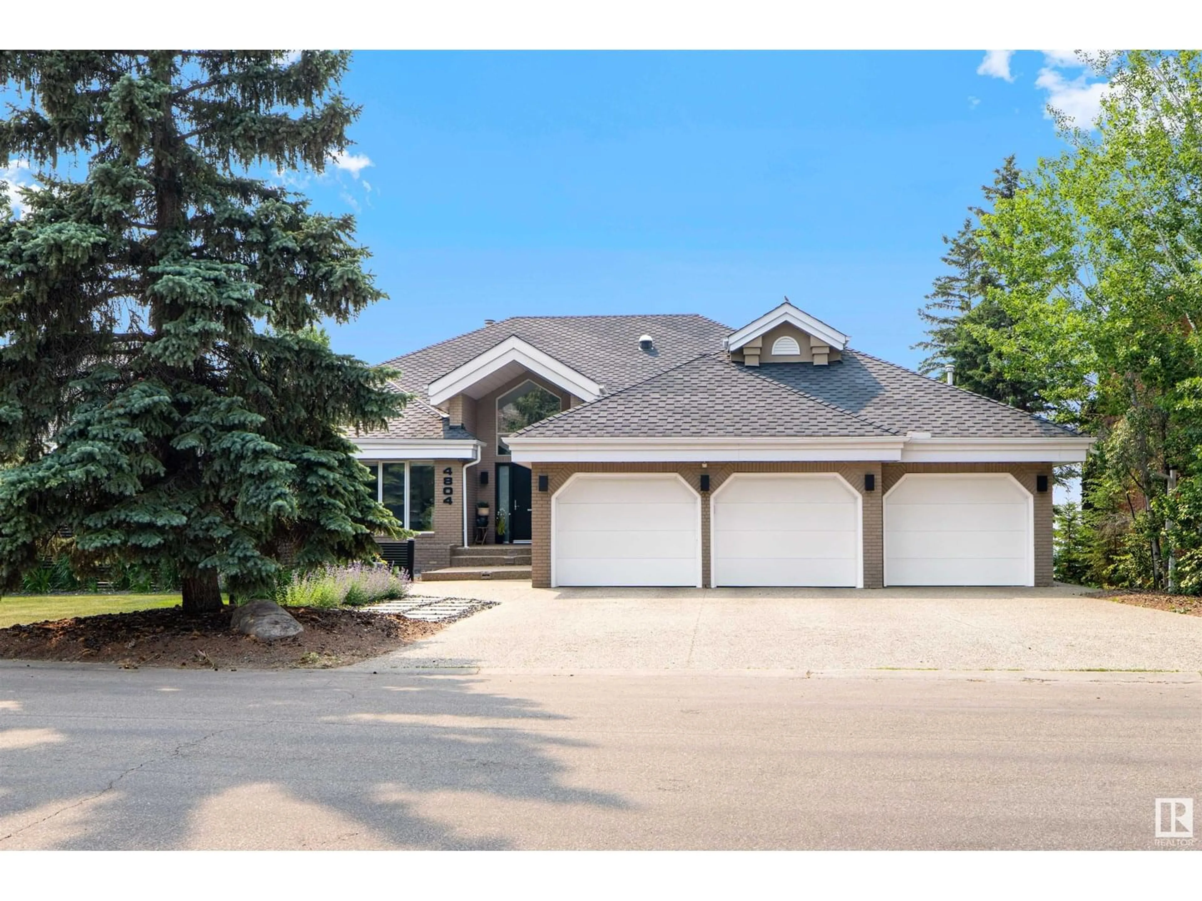 Home with vinyl exterior material, street for 4804 154 ST, Edmonton Alberta T6H5K7