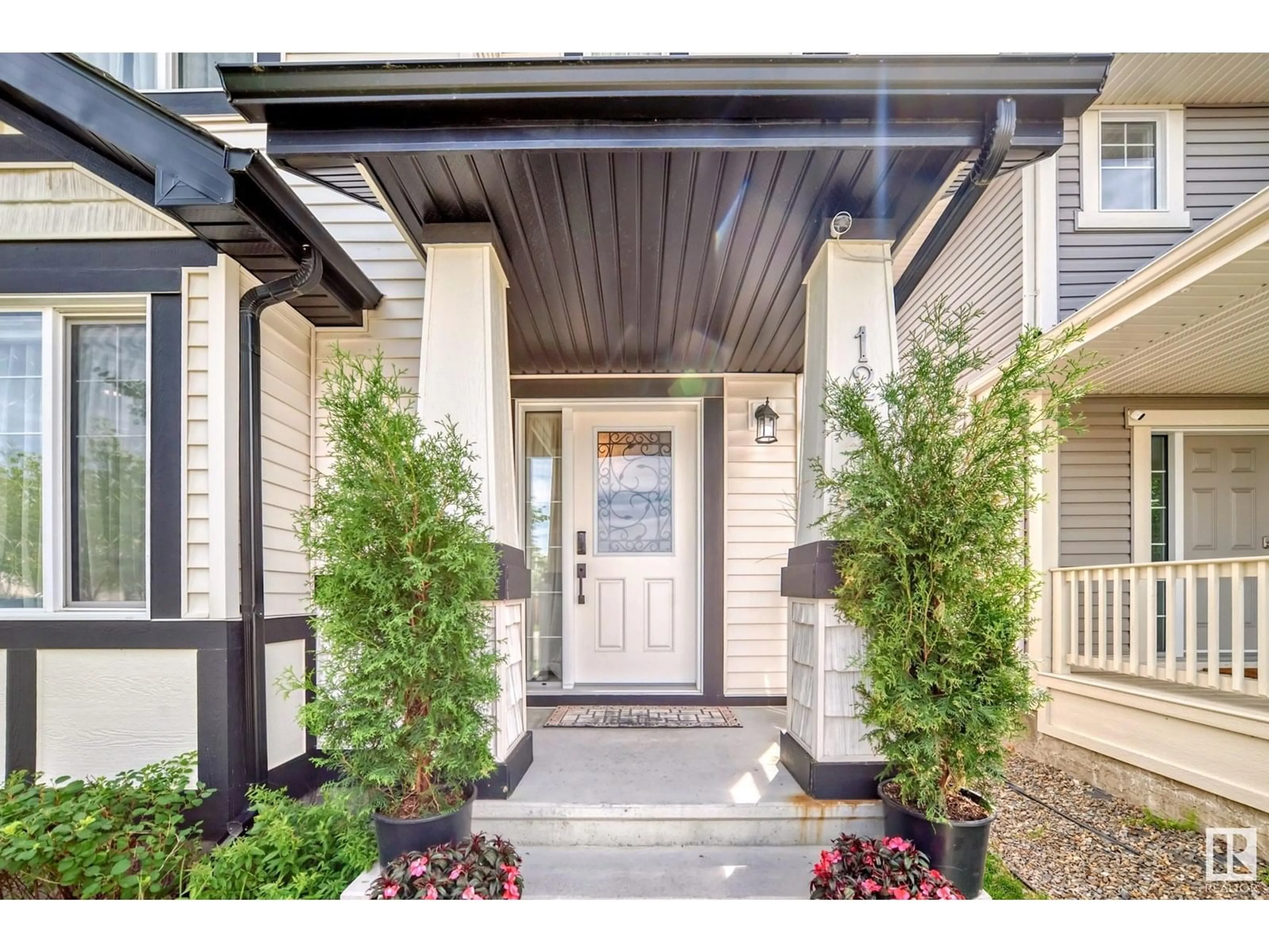 Indoor entryway for NW - 12111 167B AV, Edmonton Alberta T5X0G6